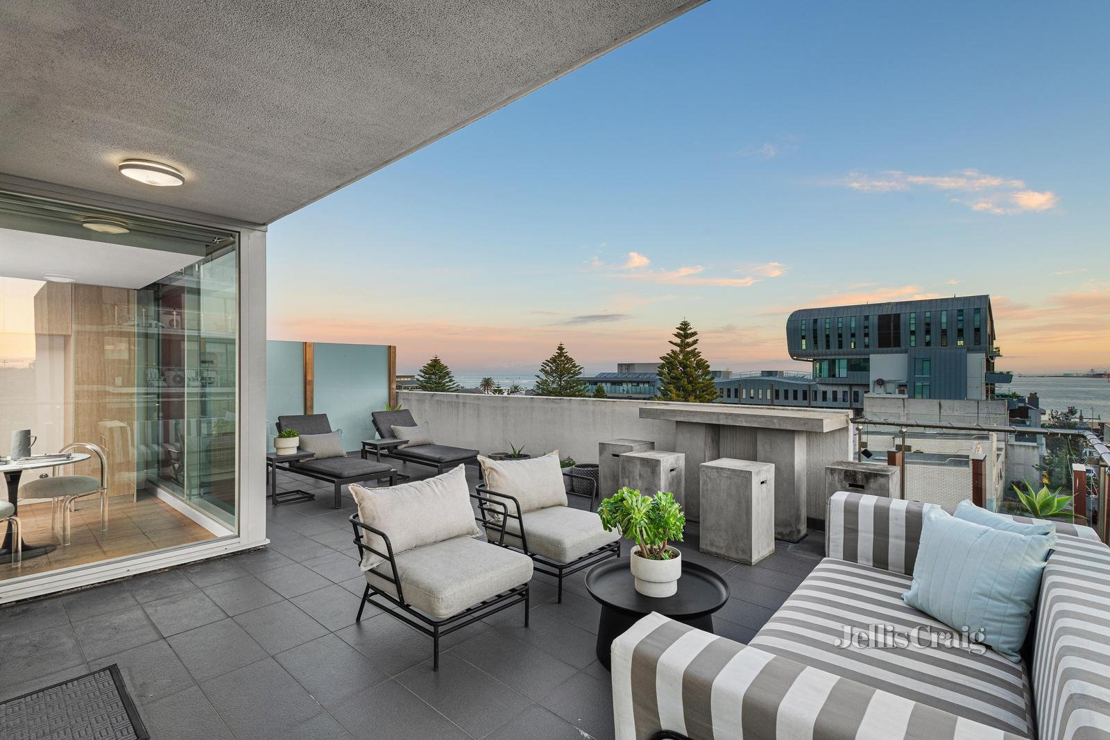 401/38 Nott Street, Port Melbourne image 14
