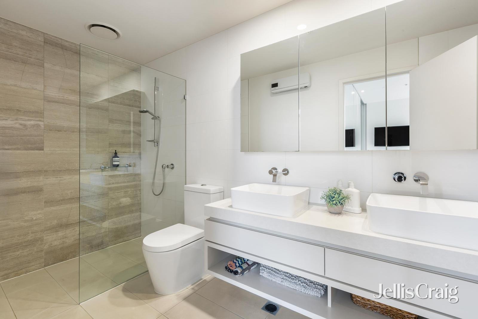 401/380 Bay Street, Brighton image 10