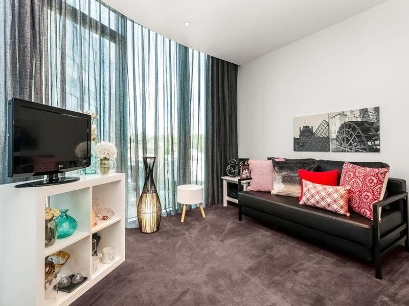 401/480 Riversdale Road, Hawthorn East image 6