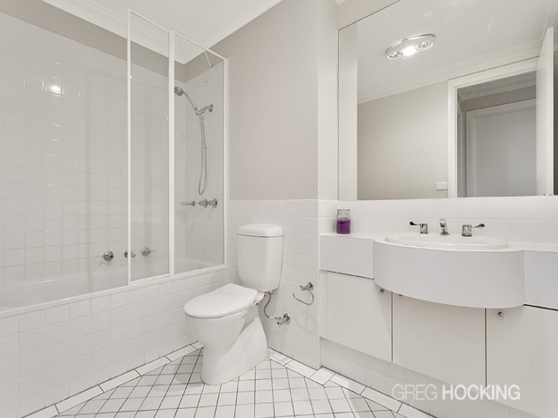 40/156 Beaconsfield Parade, Albert Park image 8