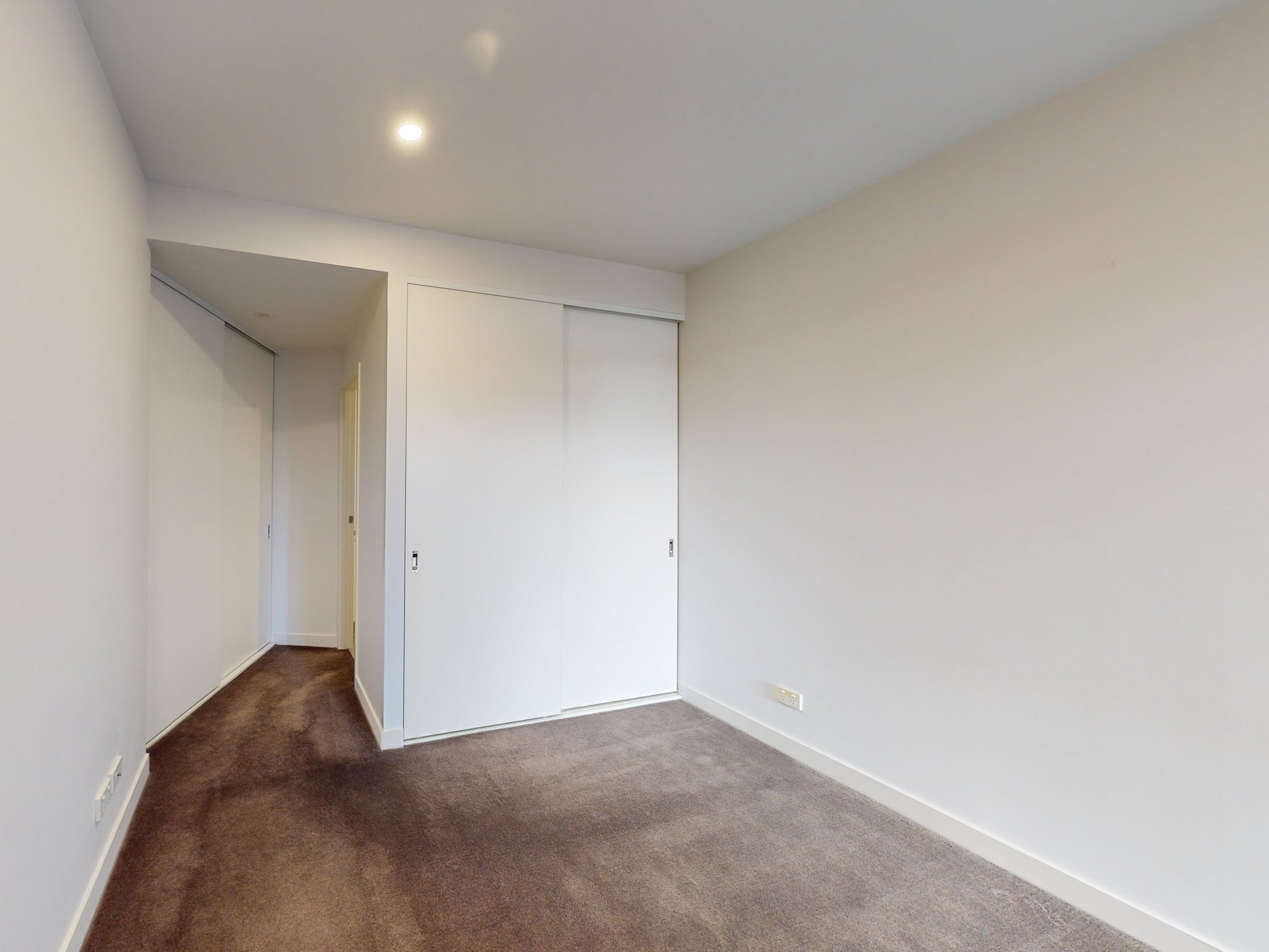401/66 Mount Alexander Road, Travancore image 6