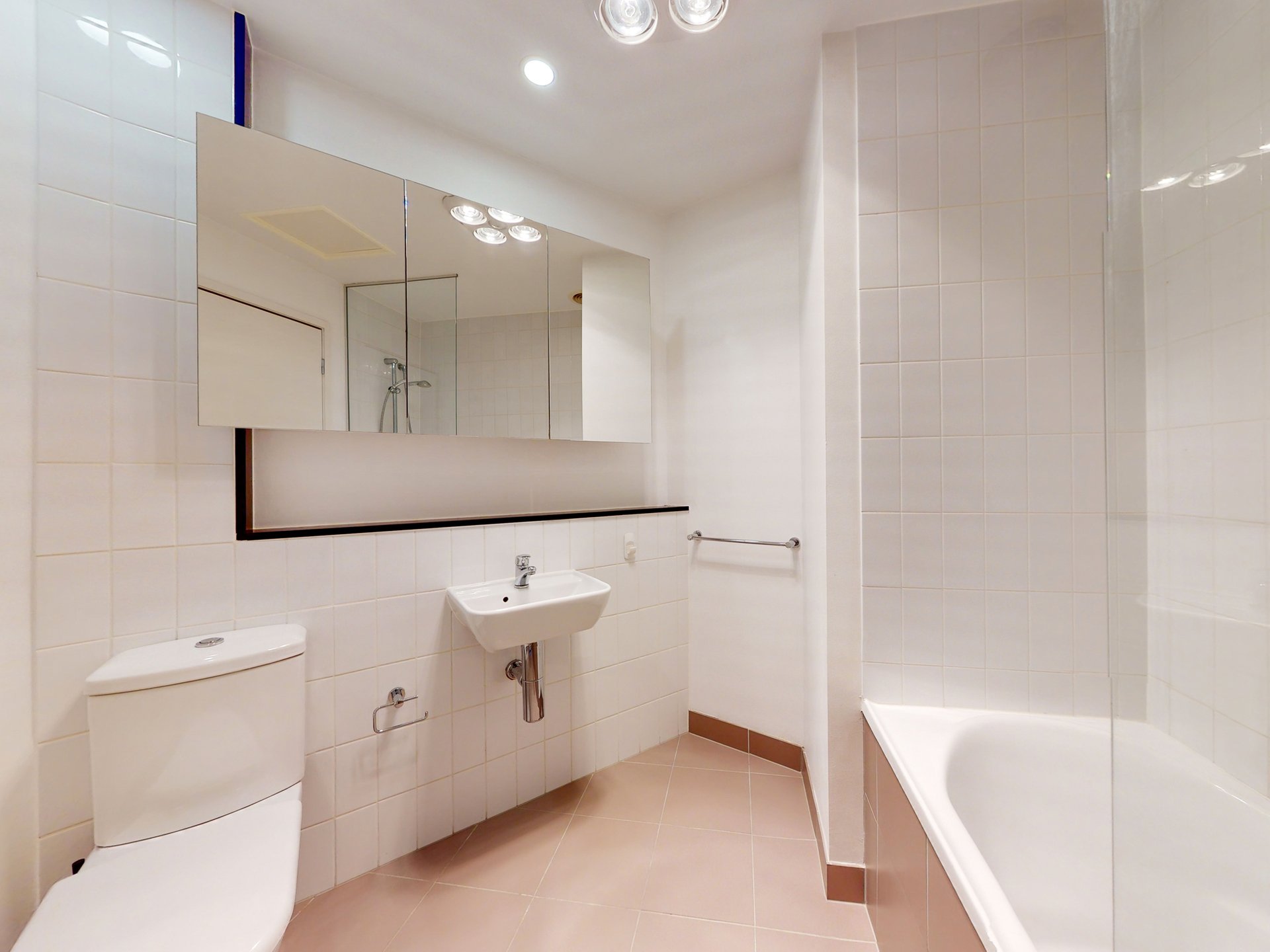 401/66 Mount Alexander Road, Travancore image 8