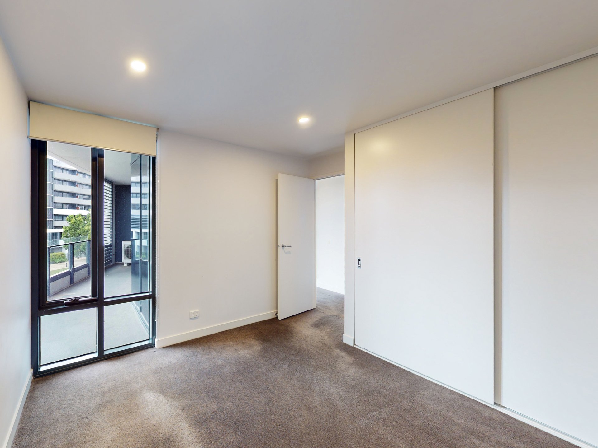 401/66 Mount Alexander Road, Travancore image 4