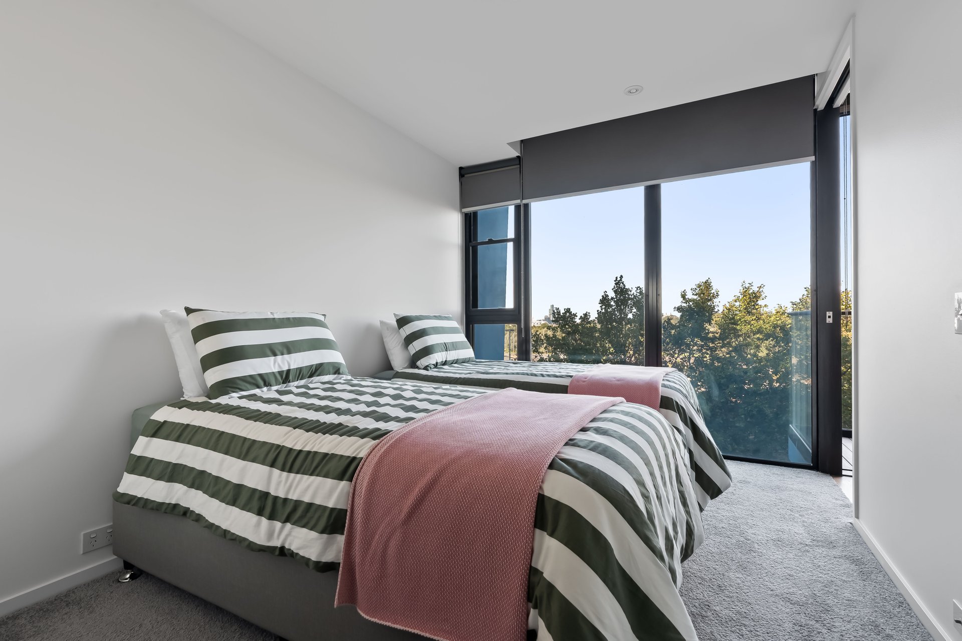 401/82 Flinders St, Melbourne image 4