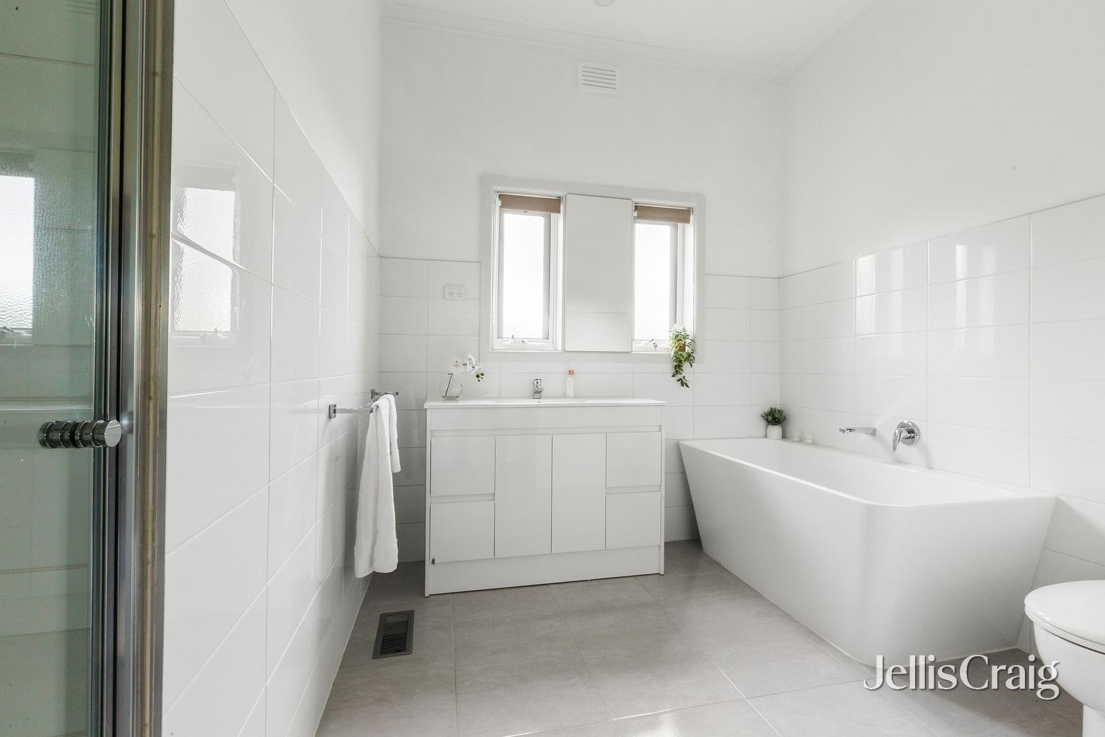 402 Lower Plenty Road, Viewbank image 12