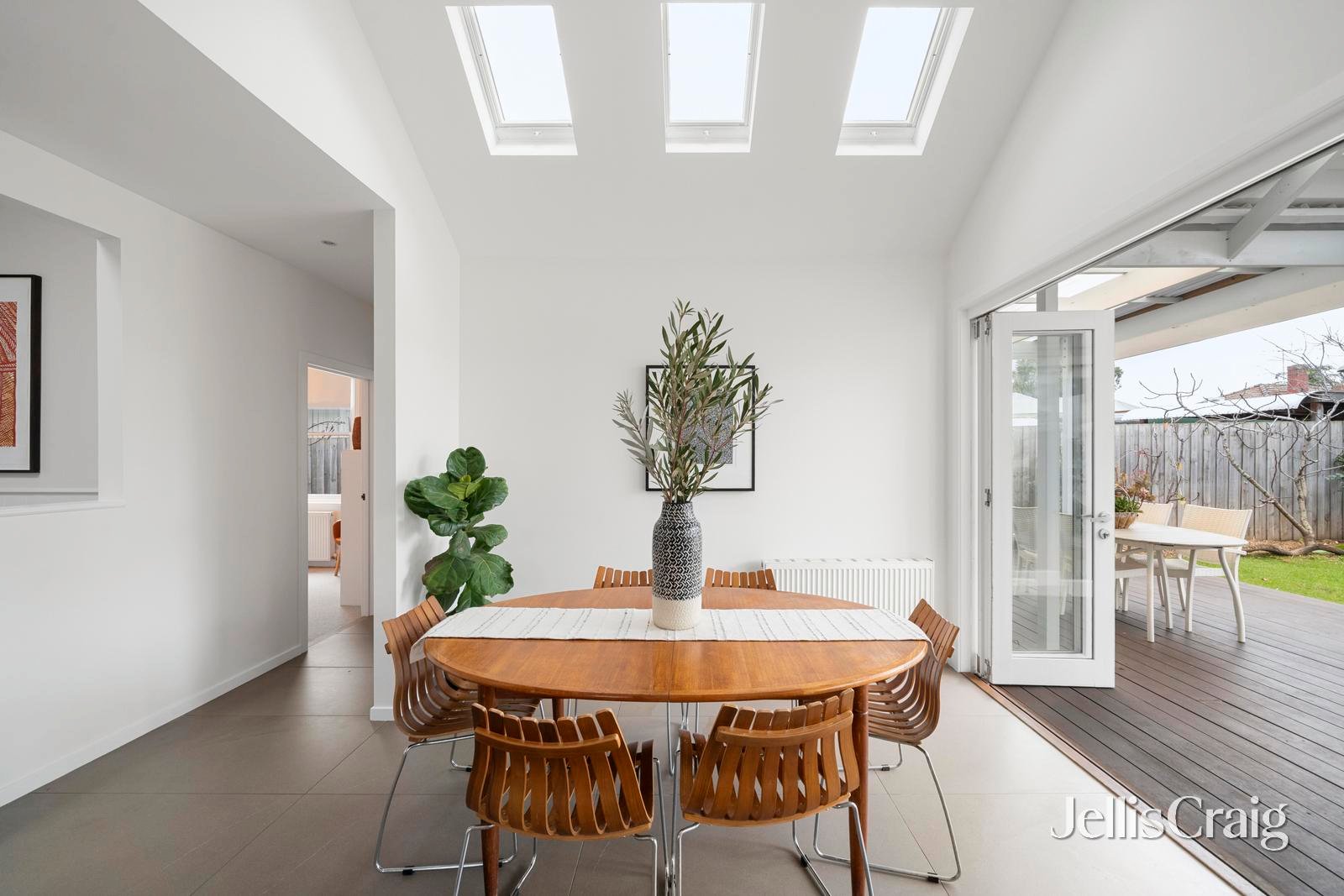 402 St Georges Road, Thornbury image 4