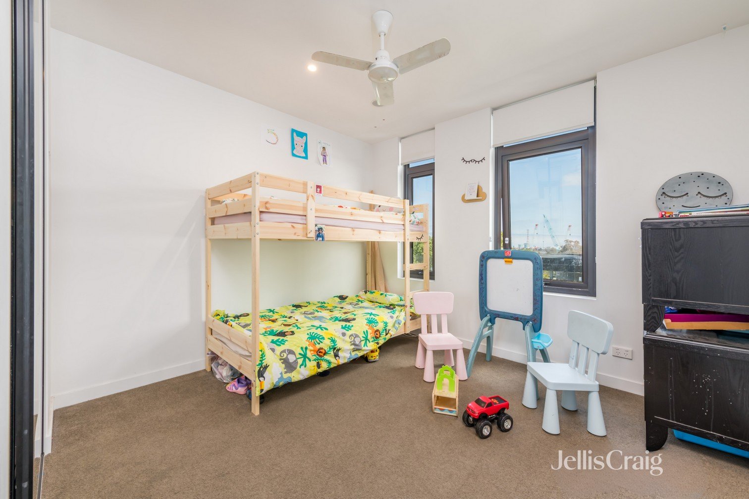 402/1 Shiel Street, North&nbsp;Melbourne image 3