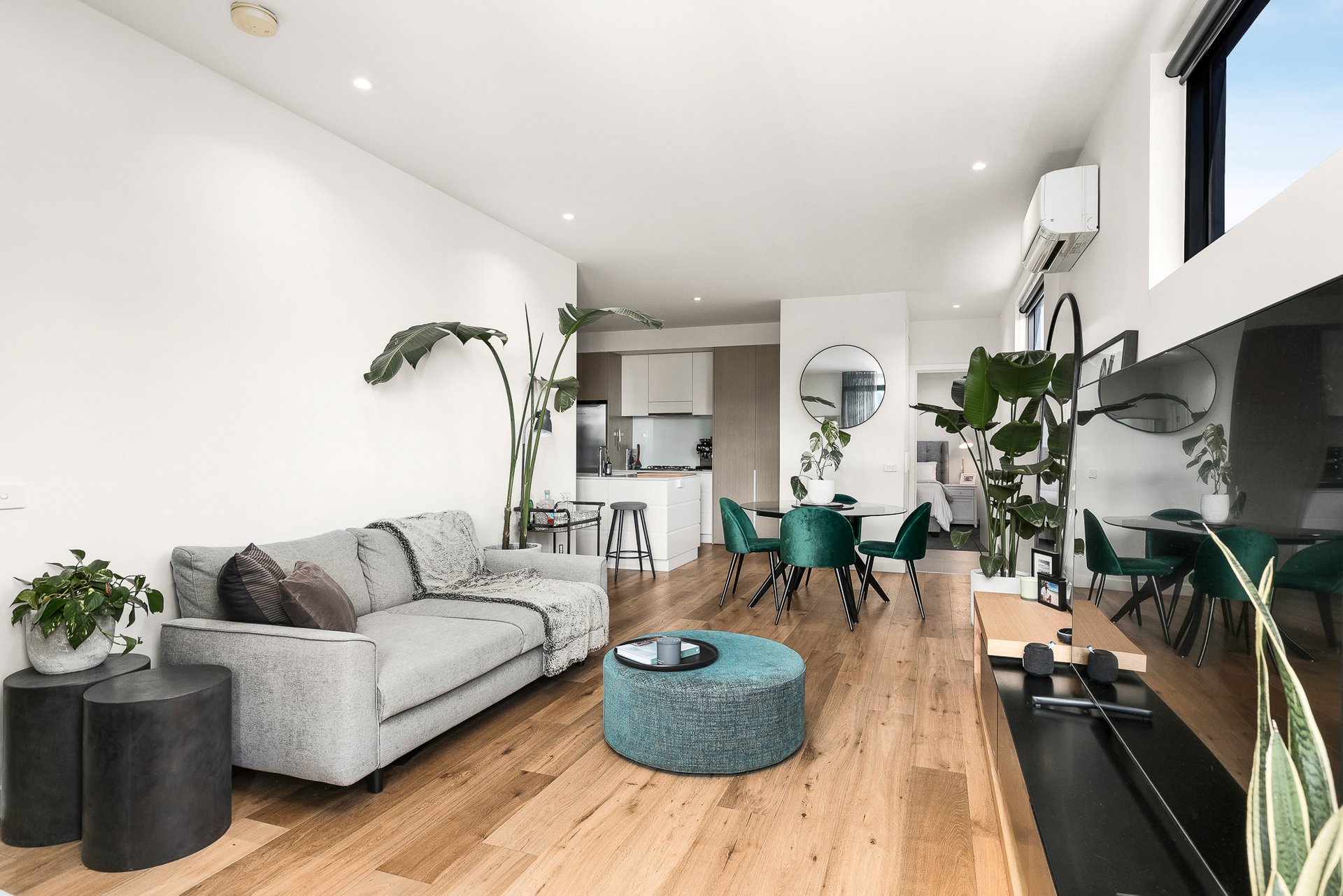 Property Gallery - Main Image