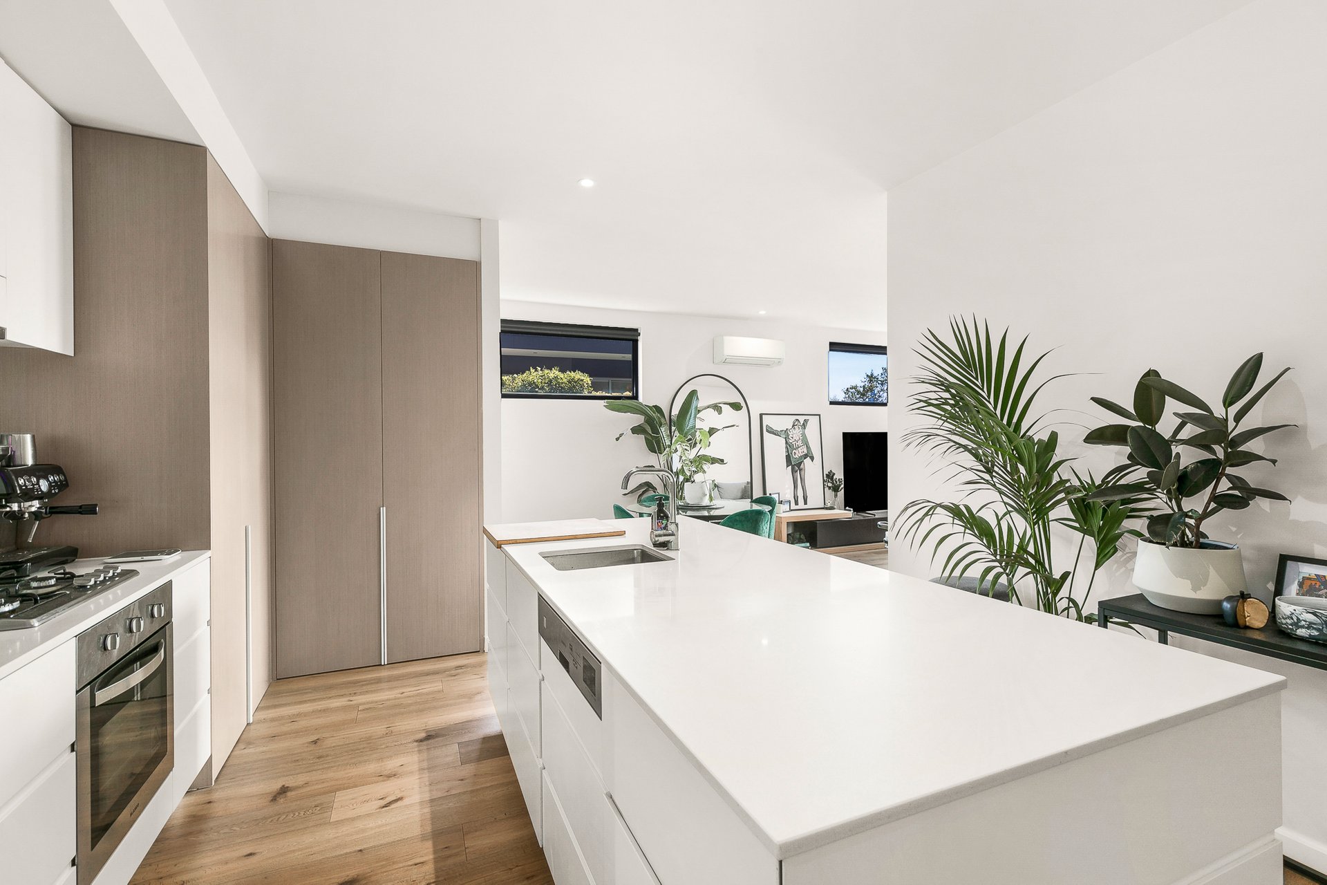 Property Gallery Thumbnail 5