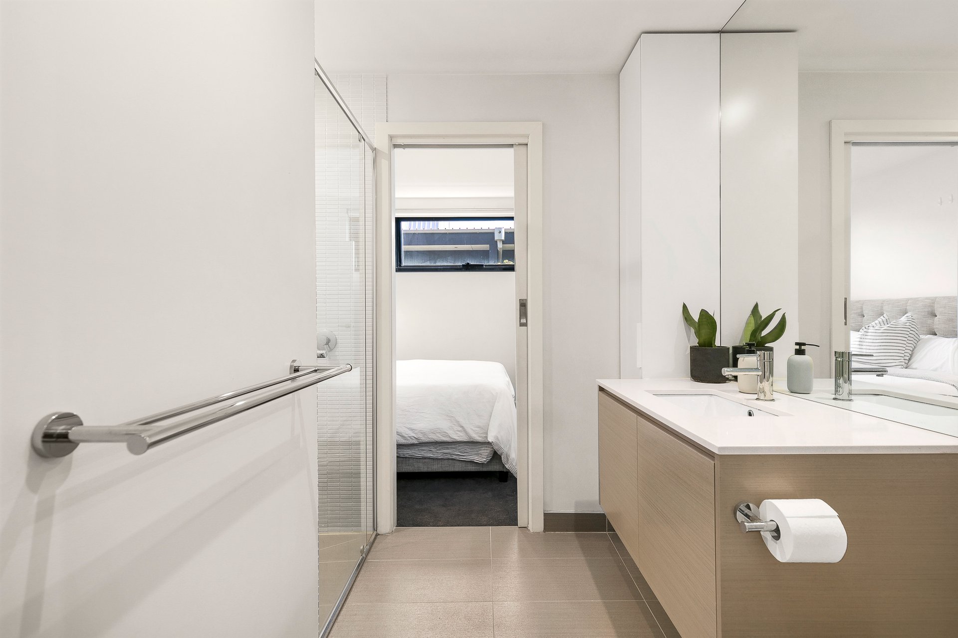 Property Gallery Thumbnail 7