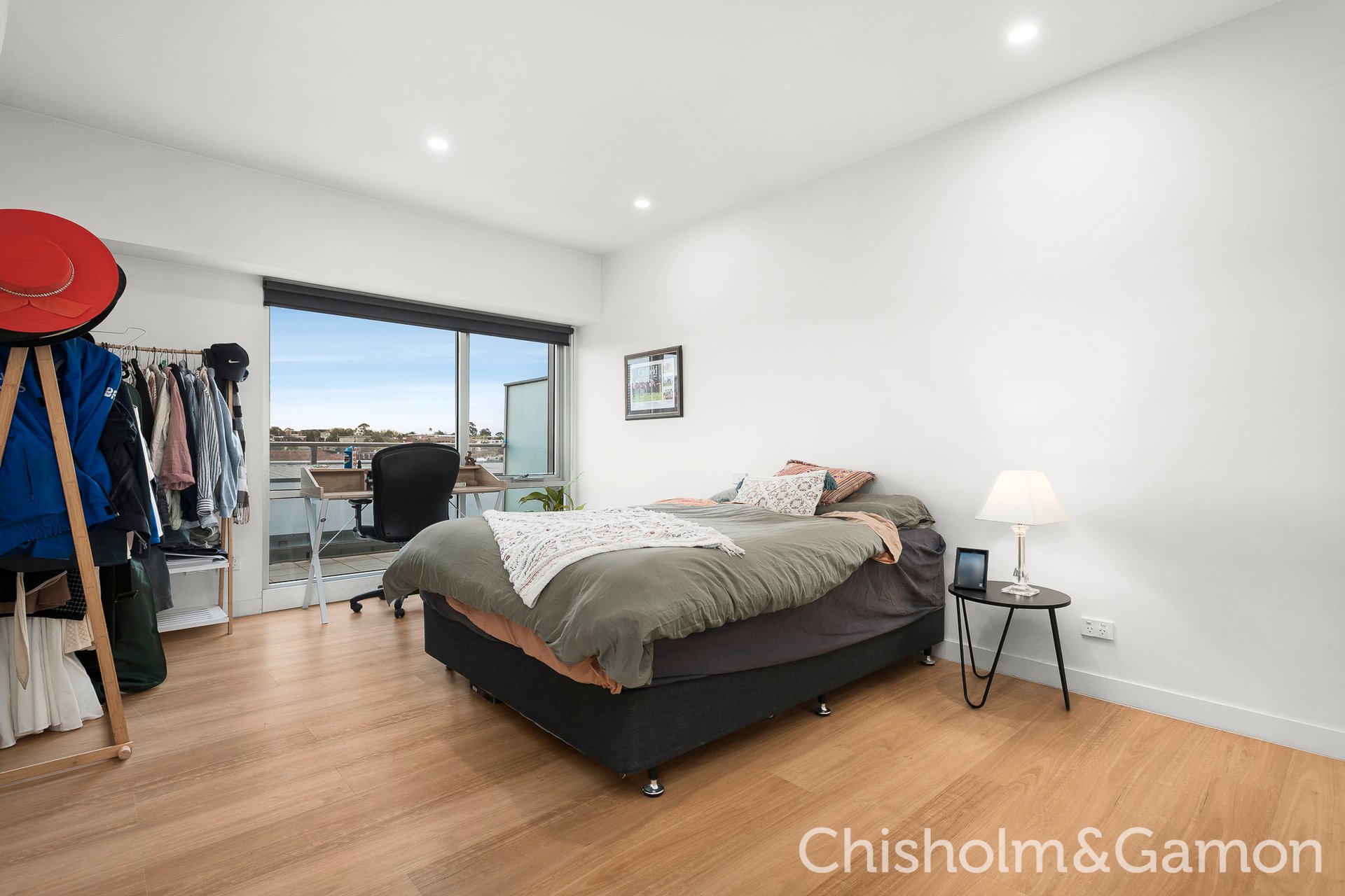 402/135 Inkerman Street, St Kilda image 9