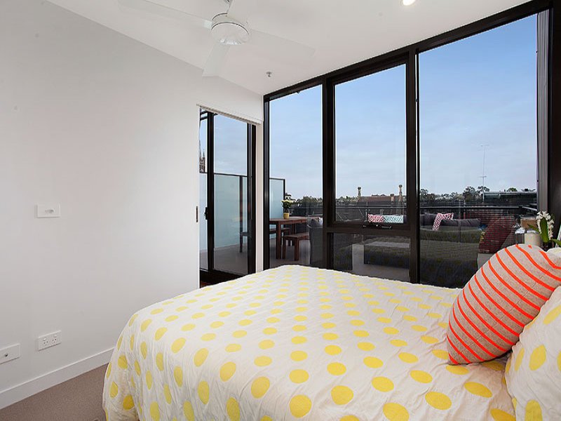 402/25 Lynch Street, Hawthorn image 6