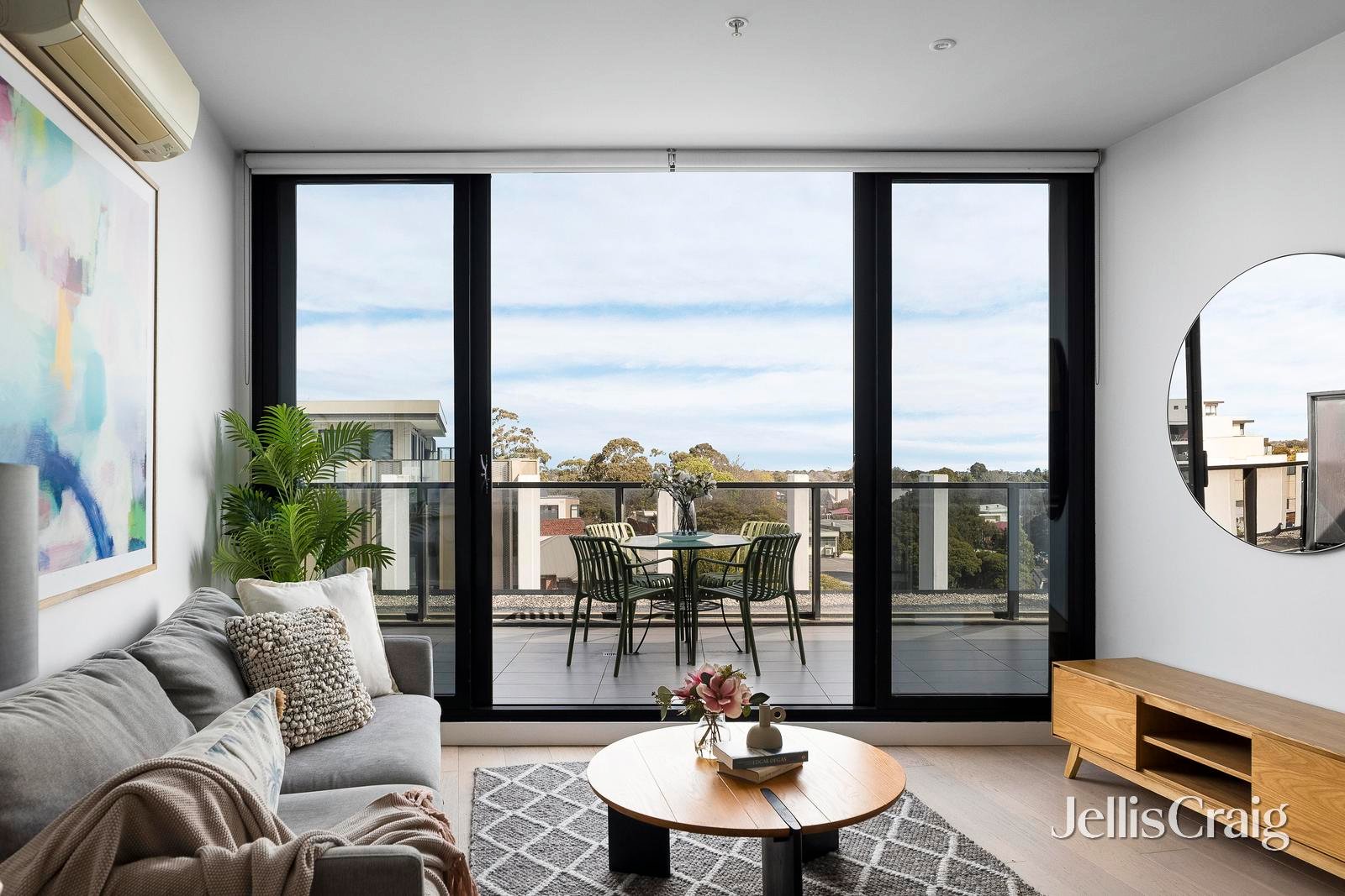 402/276 Neerim Road, Carnegie image 4
