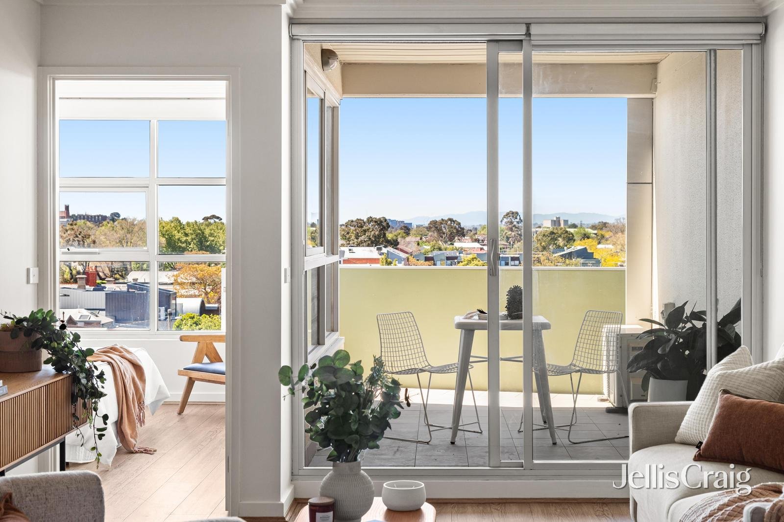 402/29 Nicholson Street, Brunswick&nbsp;East image 2