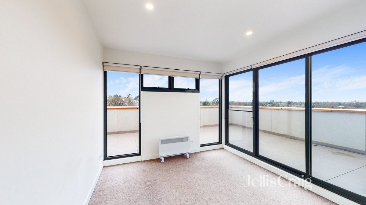 402/35-43 High Street, Glen&nbsp;Iris image 4