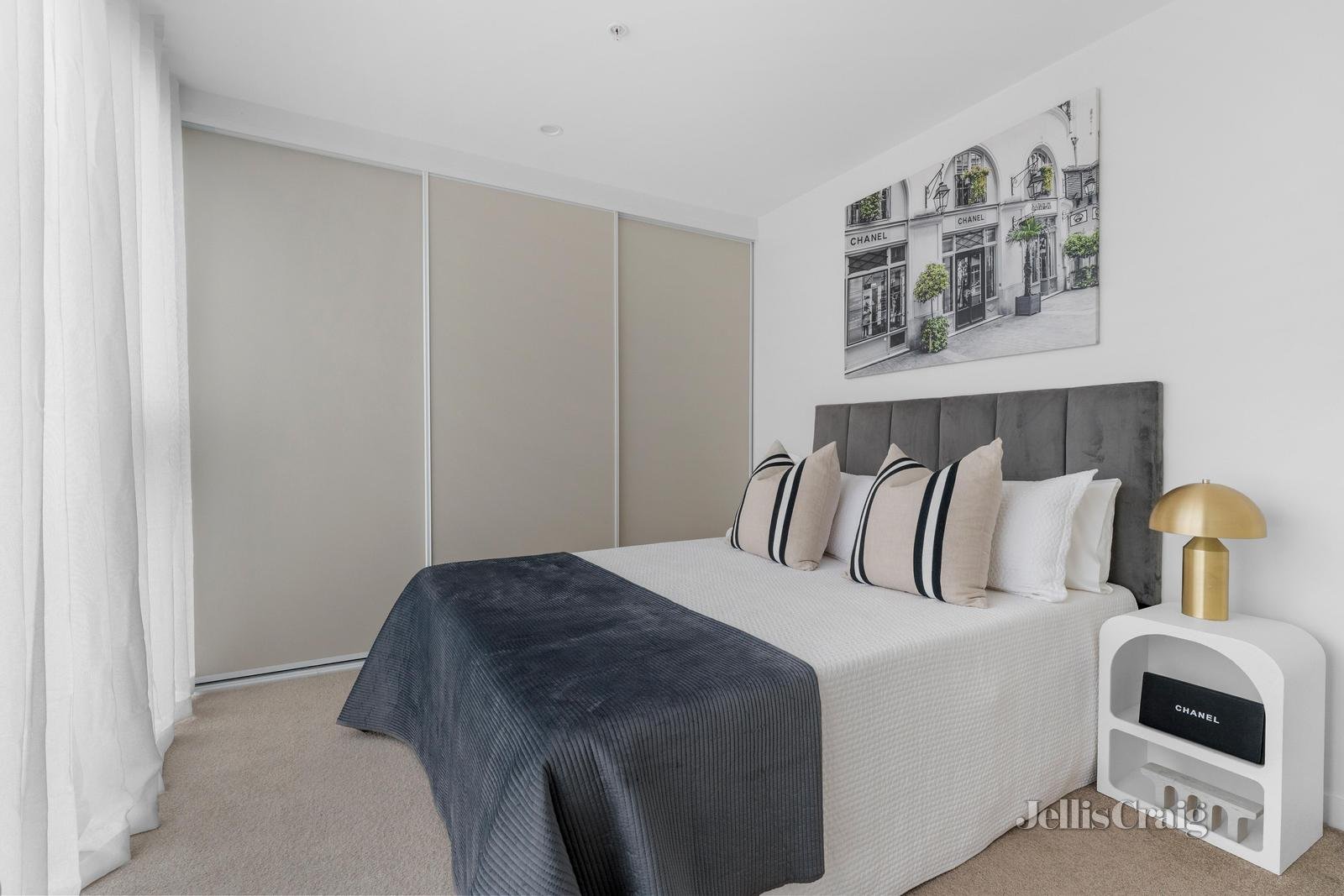 402/625 Glenferrie Road, Hawthorn image 3