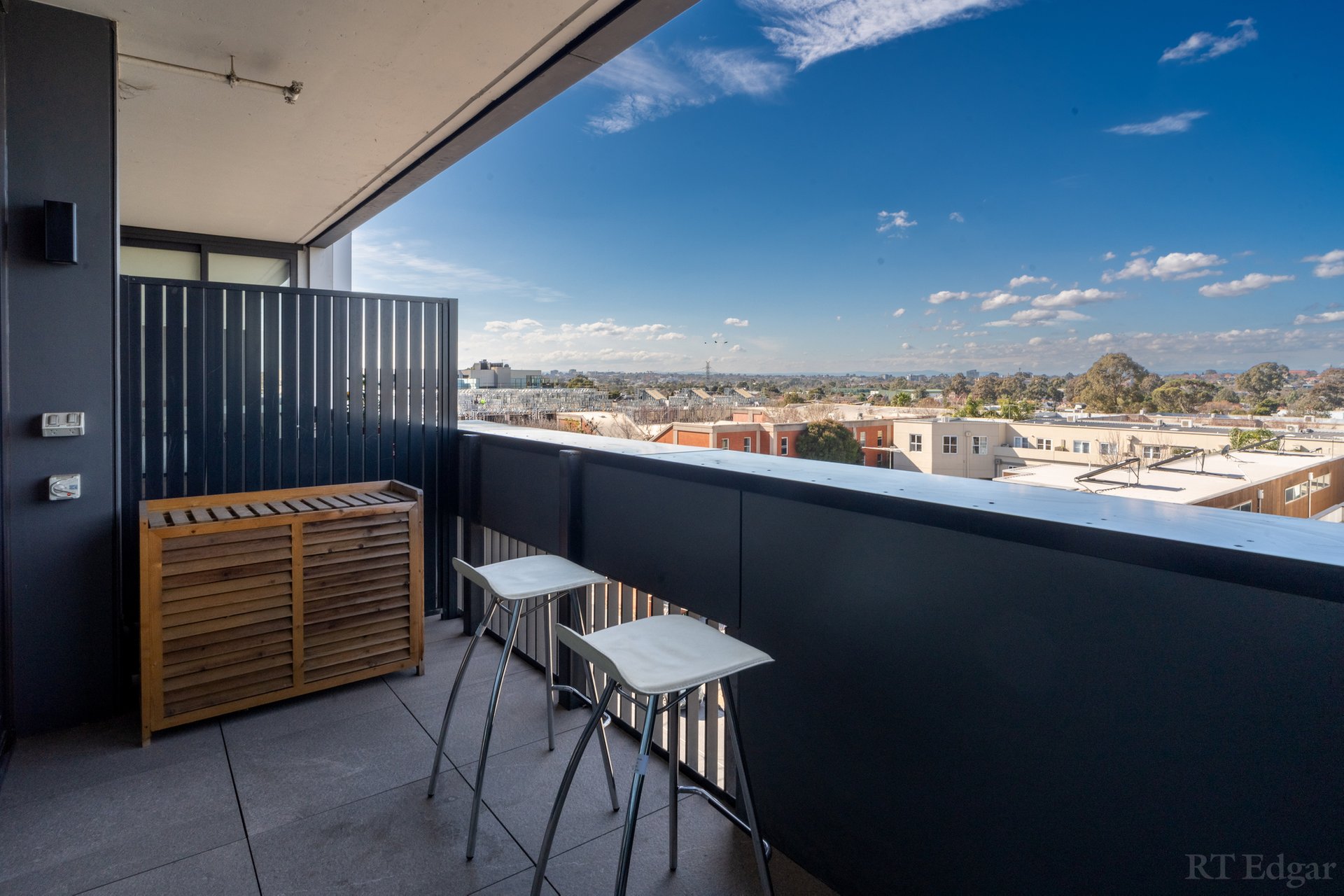 Property Gallery Thumbnail 16