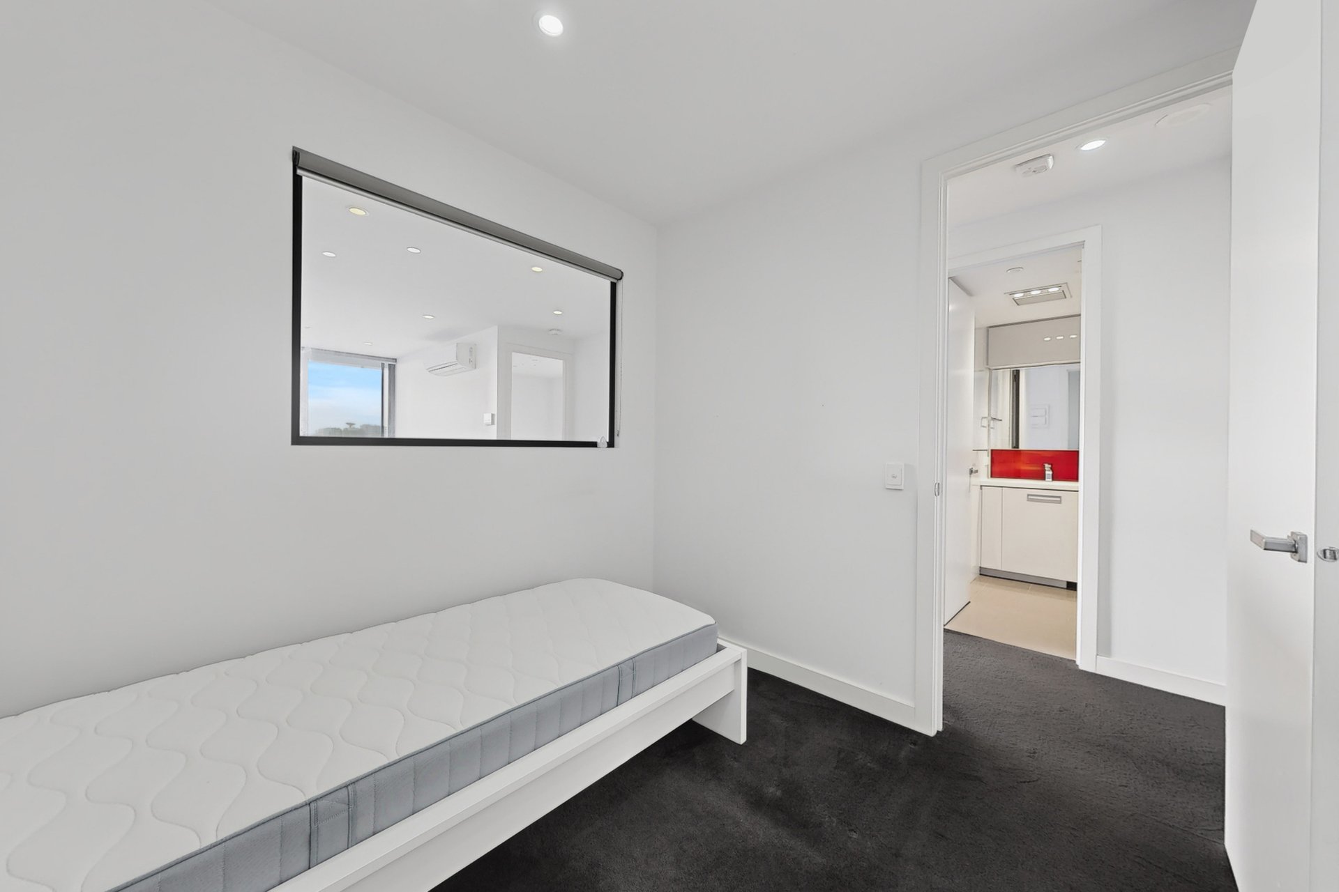 402/81 Riversdale Road, Hawthorn image 9