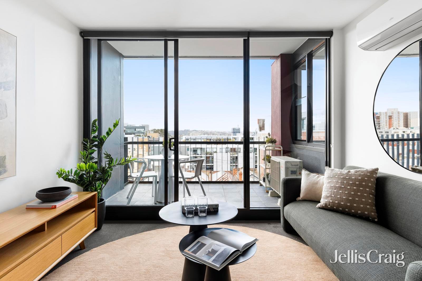 402/96 Charles Street, Fitzroy image 2