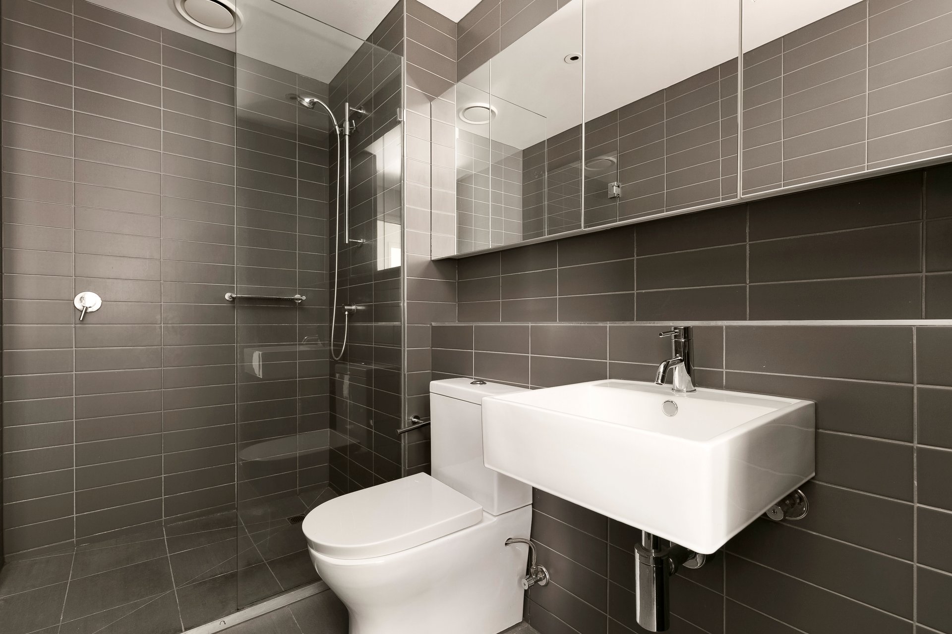 Property Gallery Thumbnail 7