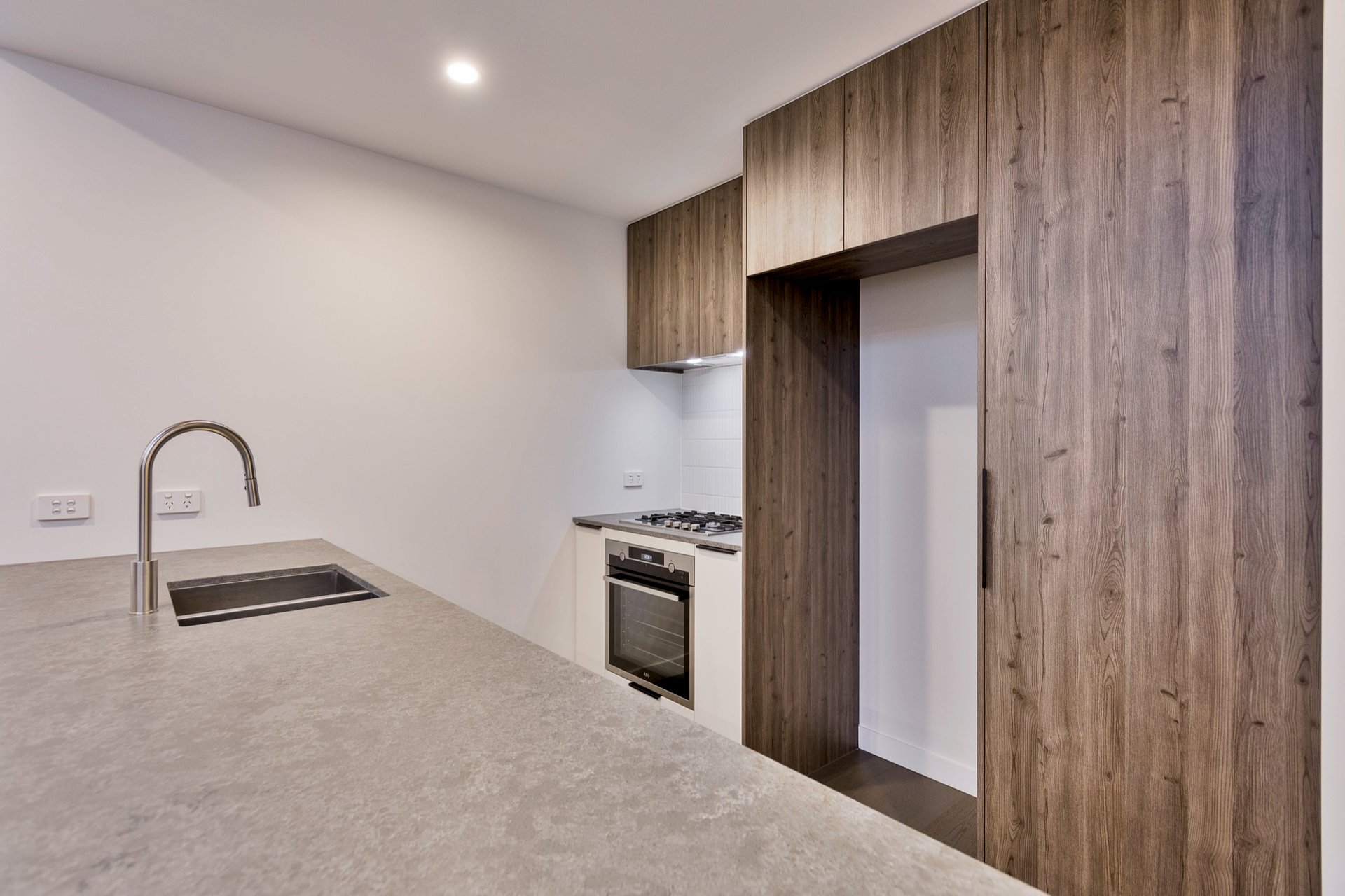402A/72 Ascot Vale Road, Flemington image 2
