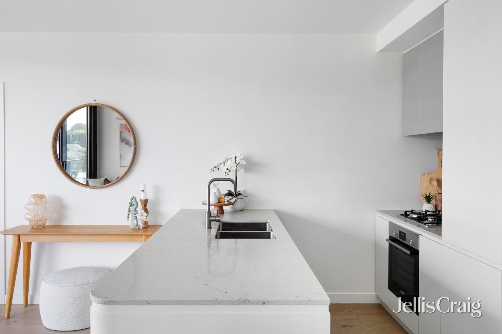 402B/12 Powlett Street, Heidelberg image 5