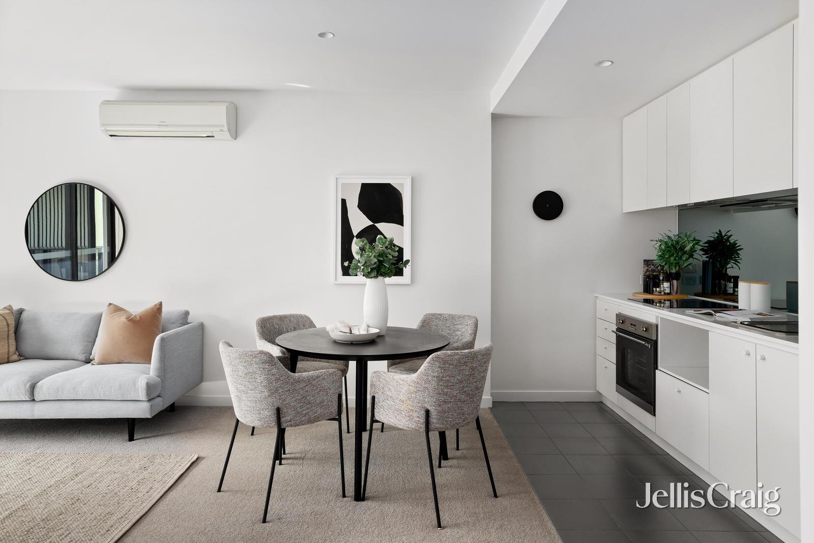 403/1 Studio Walk, Richmond image 9