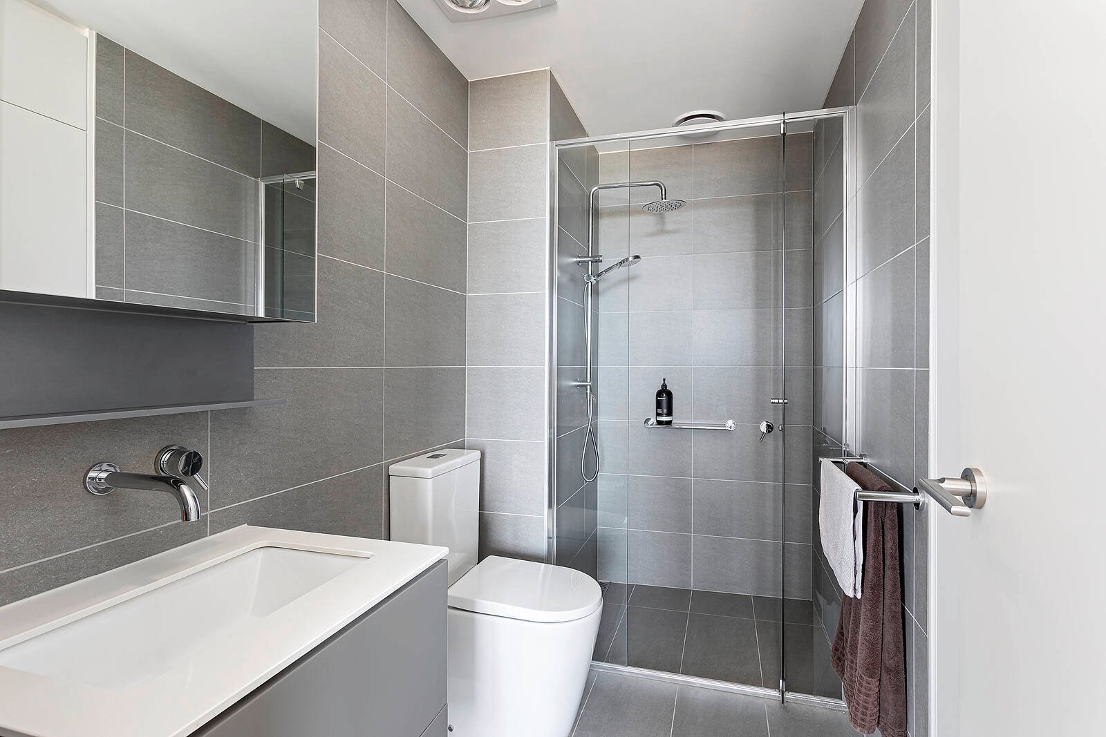 Property Gallery Thumbnail 6