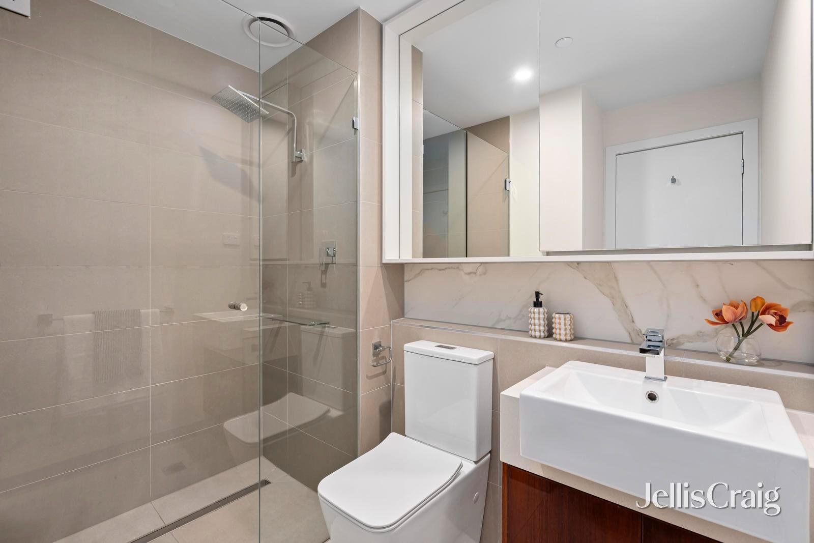 403/200 Reynolds Road, Doncaster&nbsp;East image 12