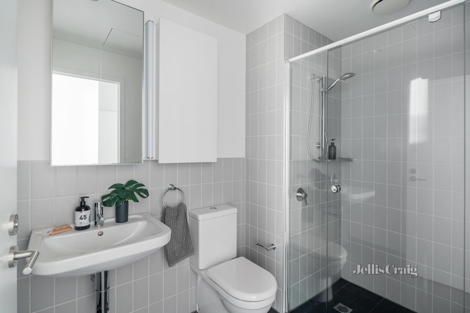 403/3 Kennedy Avenue, Richmond image 7