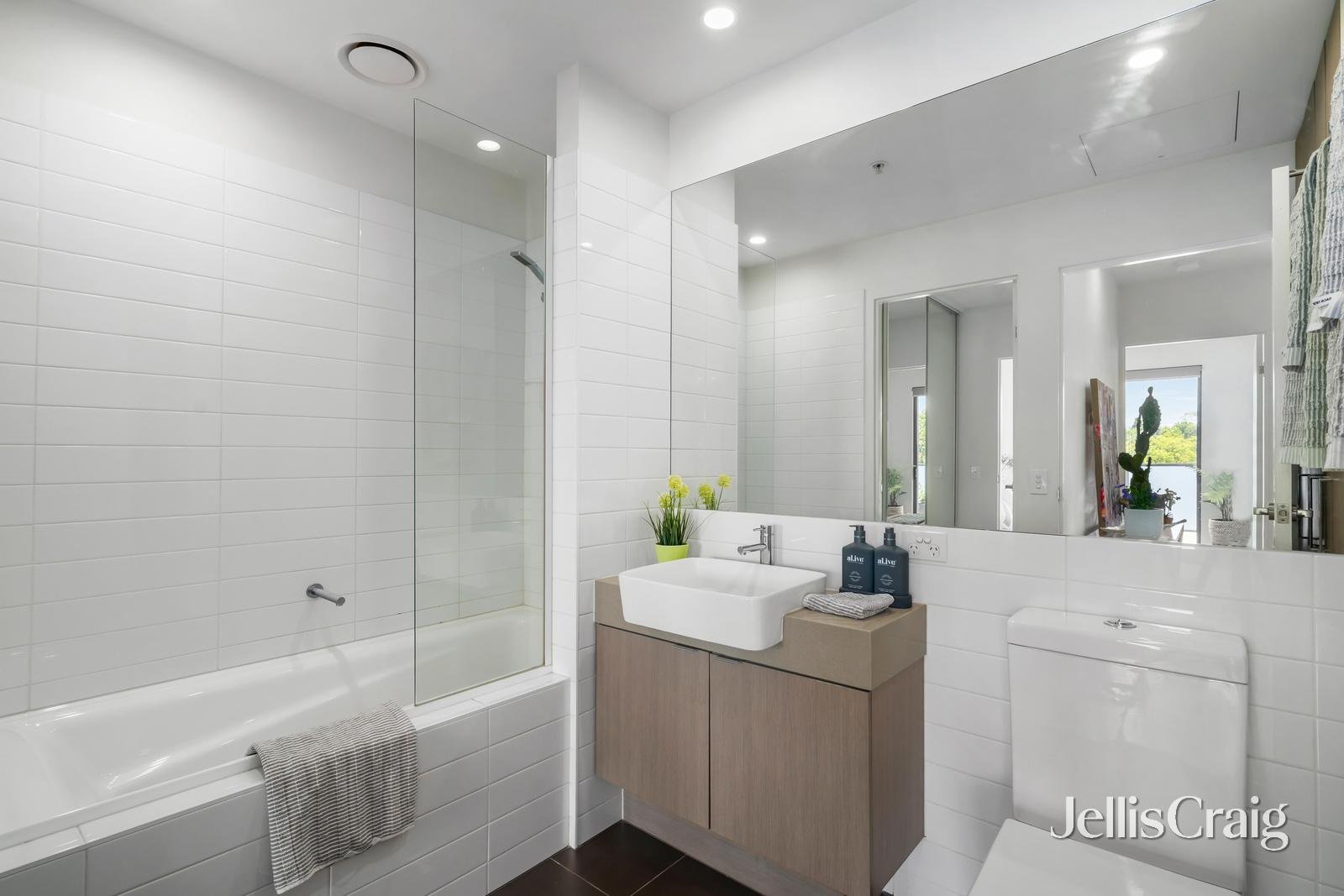 403/35-43 High Street, Glen&nbsp;Iris image 6