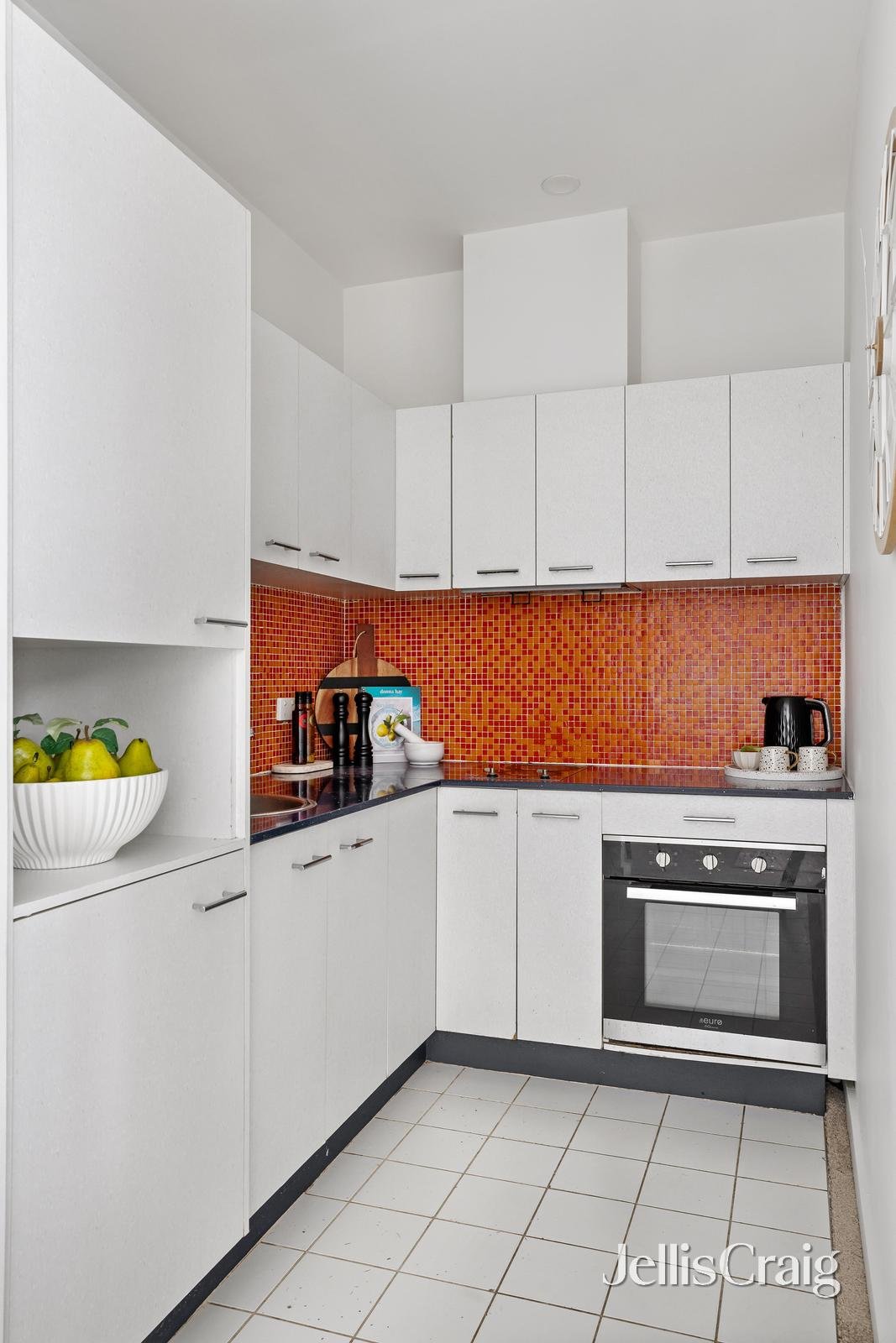 403/64 Wellington Street, St&nbsp;Kilda image 5