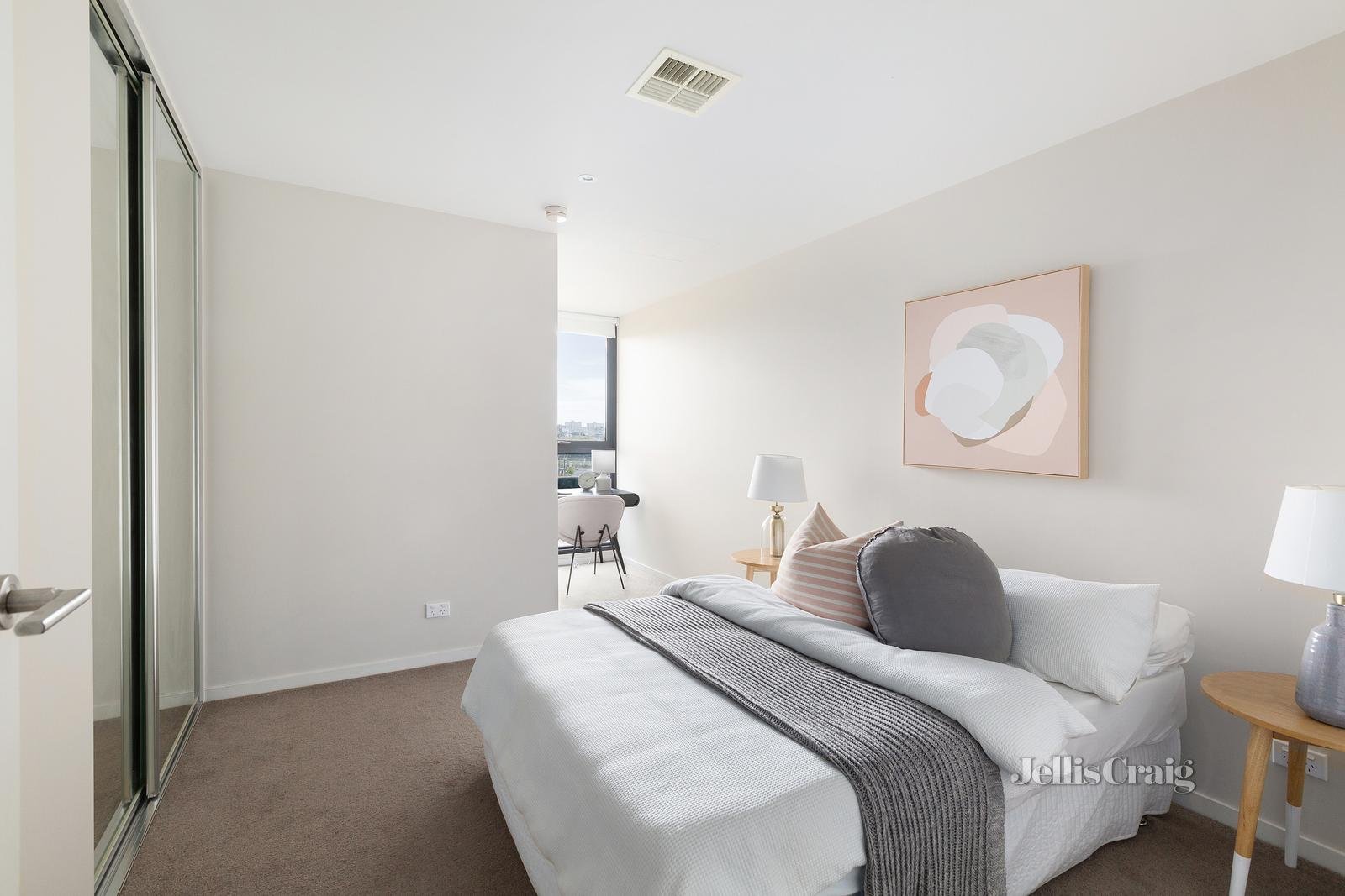 403/88 Trenerry Crescent, Abbotsford image 6