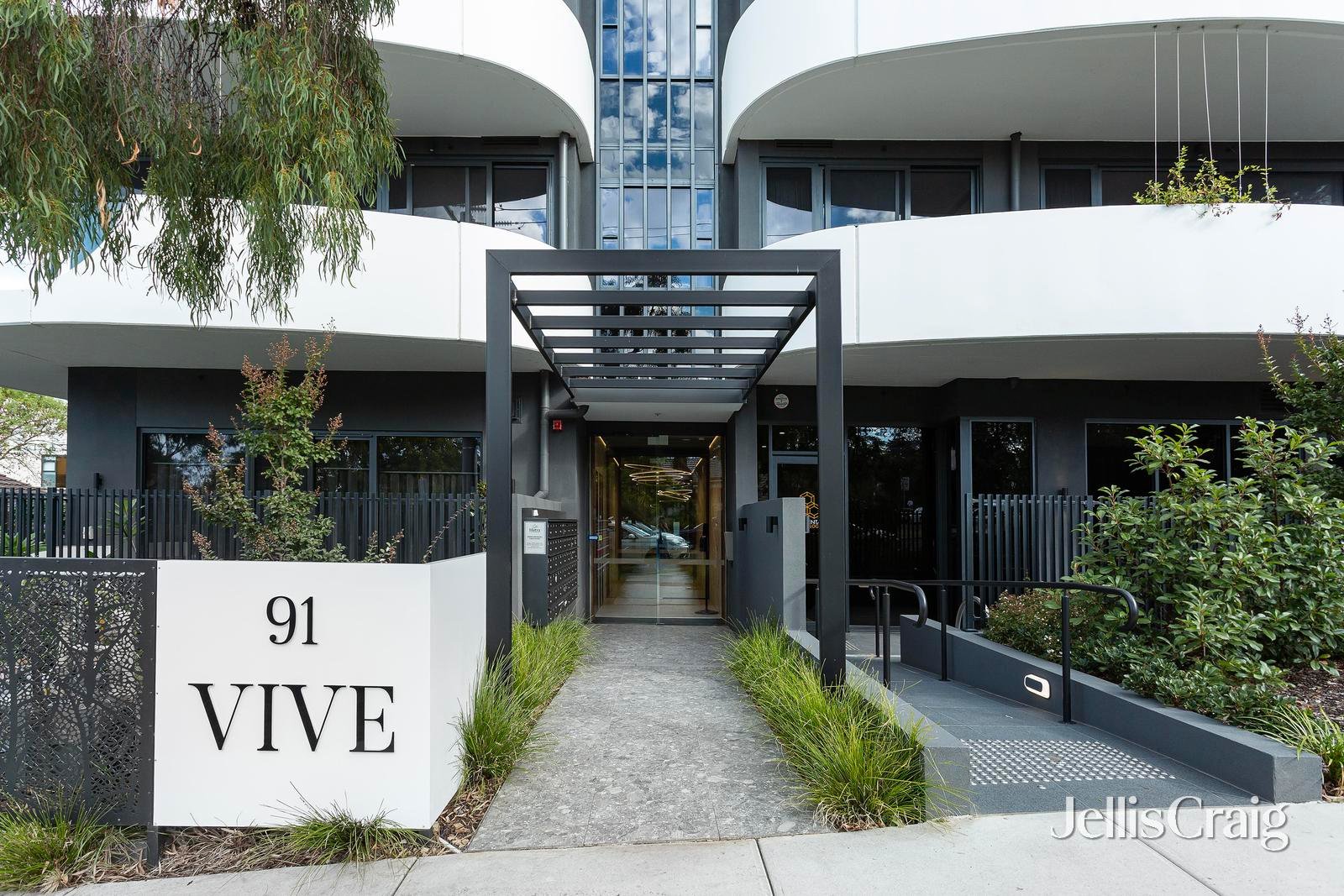 403/91 Darebin Street, Heidelberg image 1