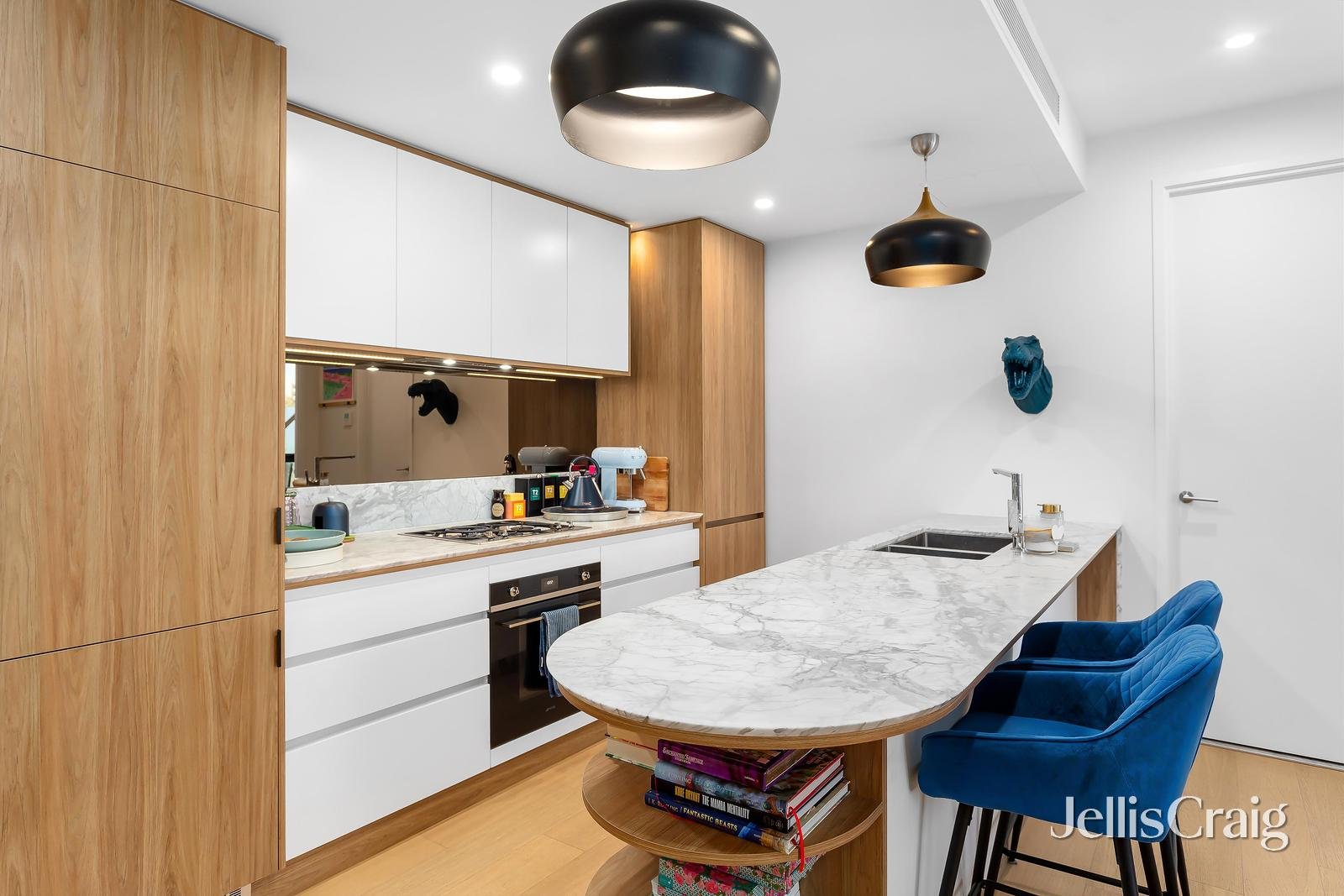 403/91 Darebin Street, Heidelberg image 3