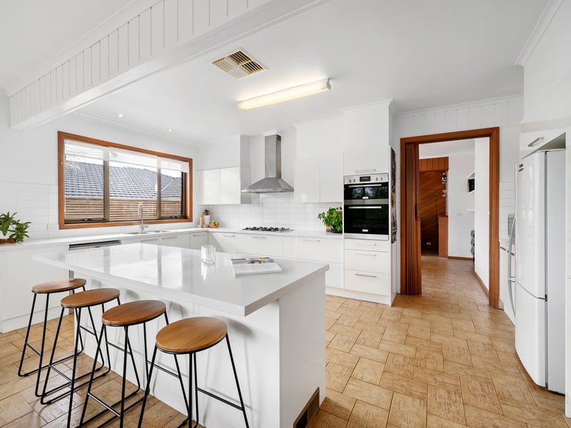 Property Gallery Thumbnail 7