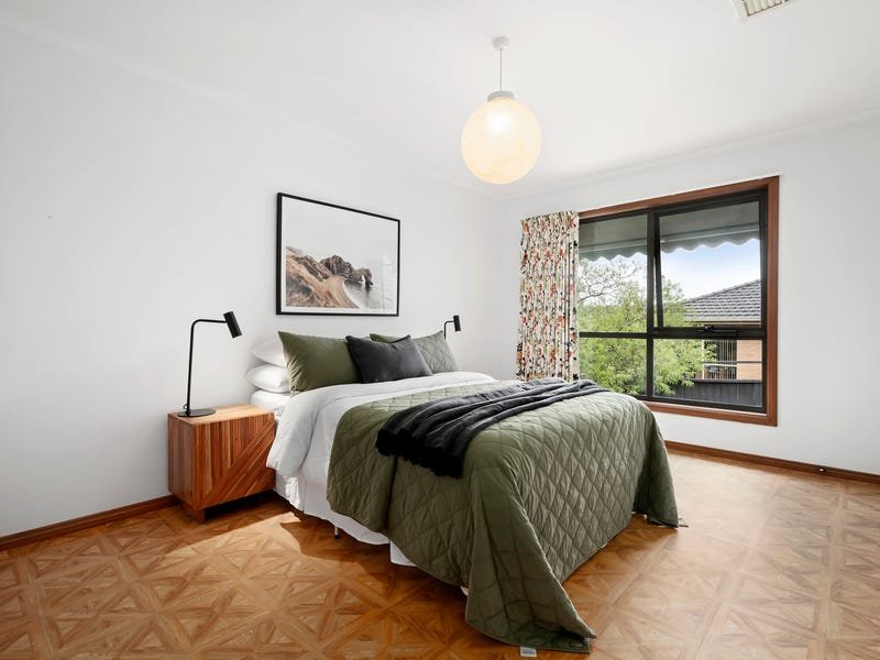 Property Gallery Thumbnail 11