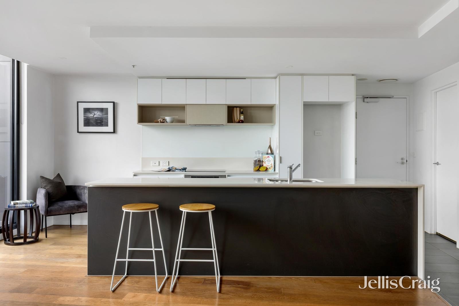 404/2 Golding Street, Hawthorn image 2