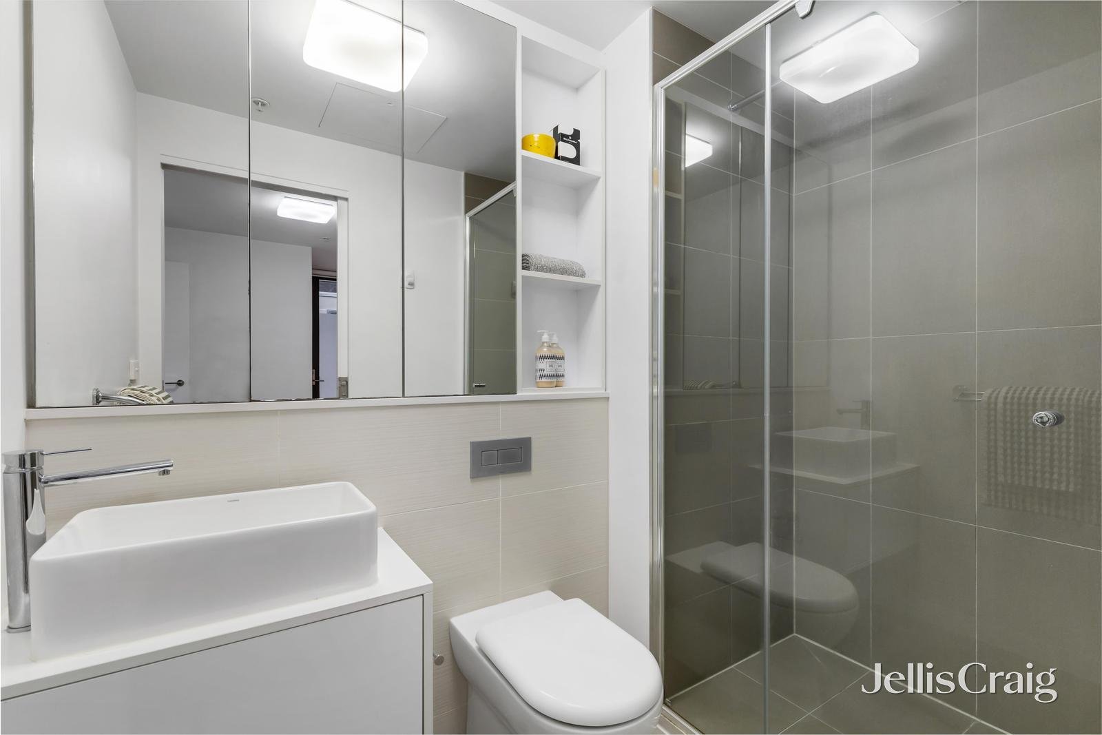 404/2 Golding Street, Hawthorn image 6