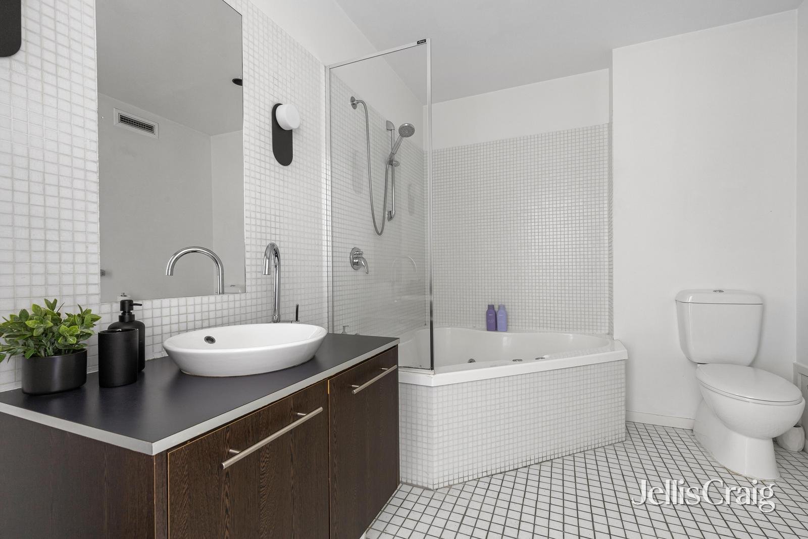 404/28 Tanner Street, Richmond image 10