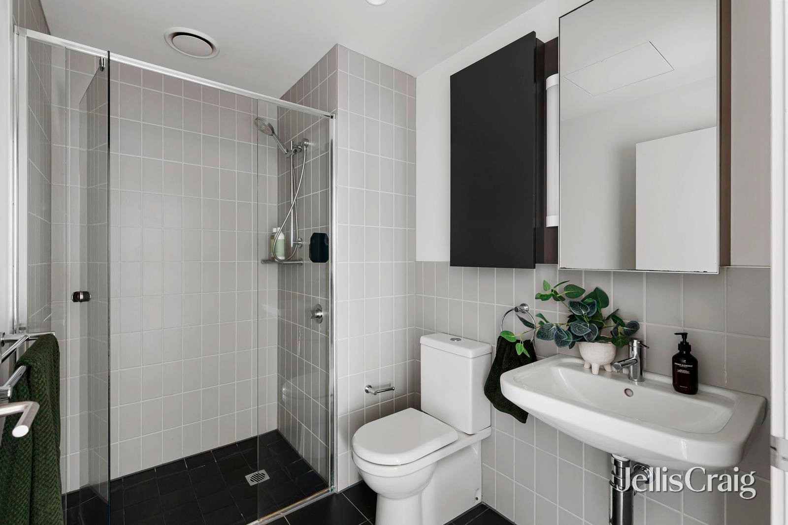 404/3 Kennedy Avenue, Richmond image 8