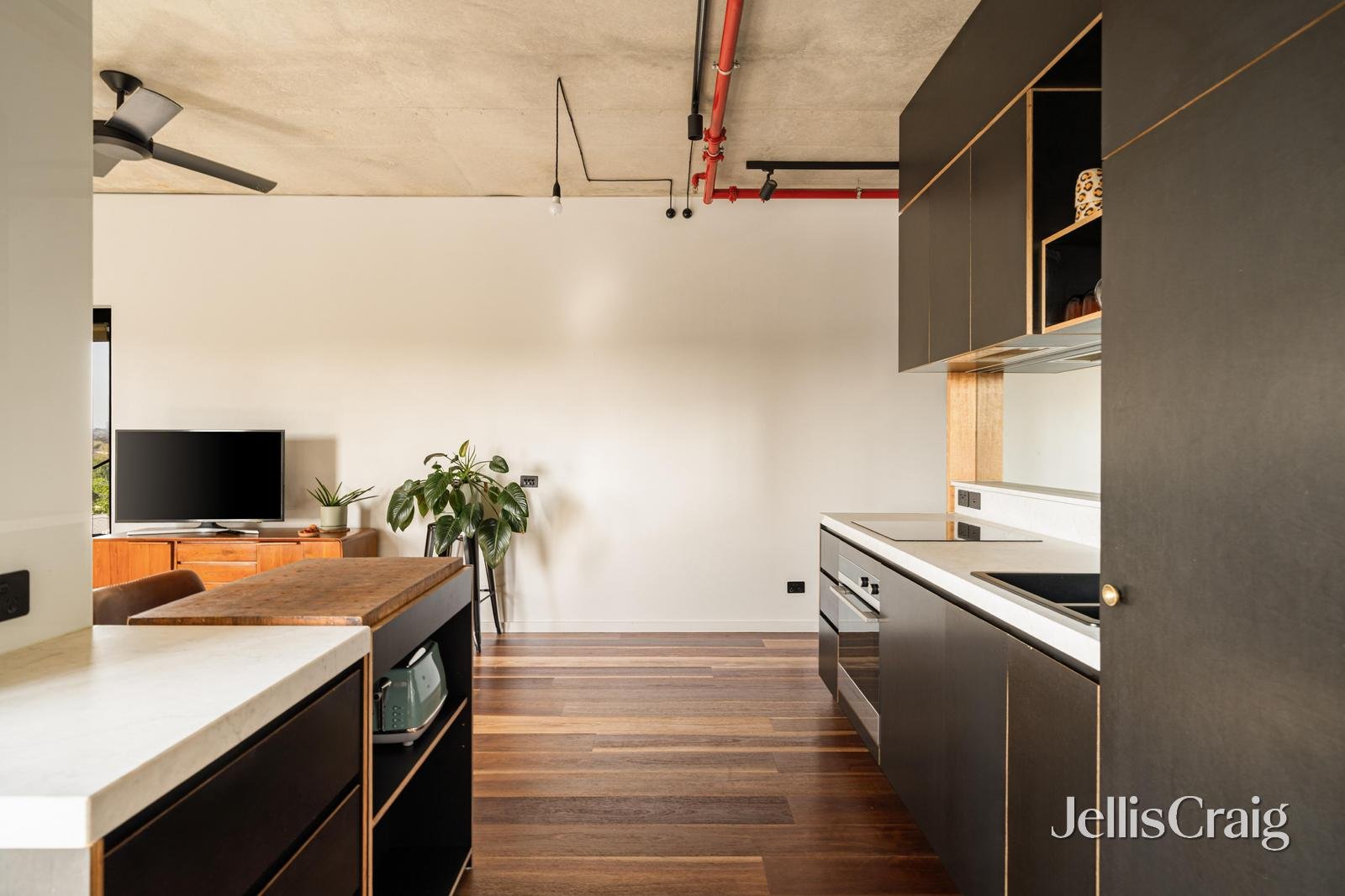 404/30 Railway Place, Fairfield image 9