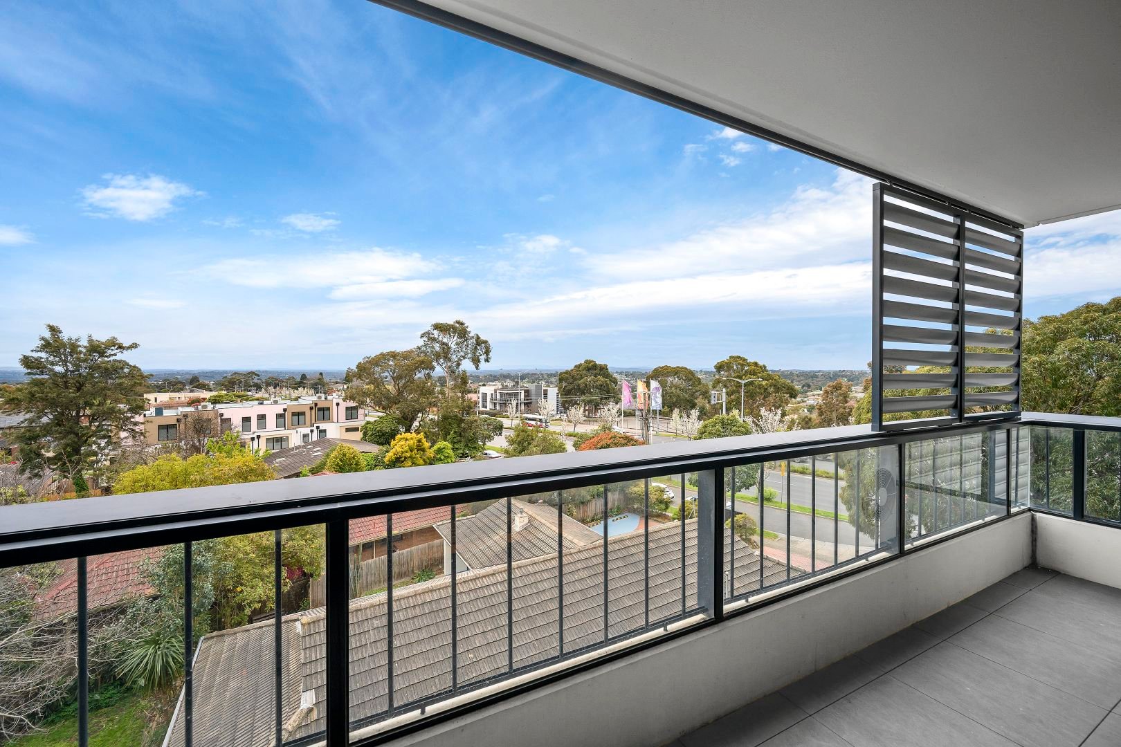 Property Gallery Thumbnail 5