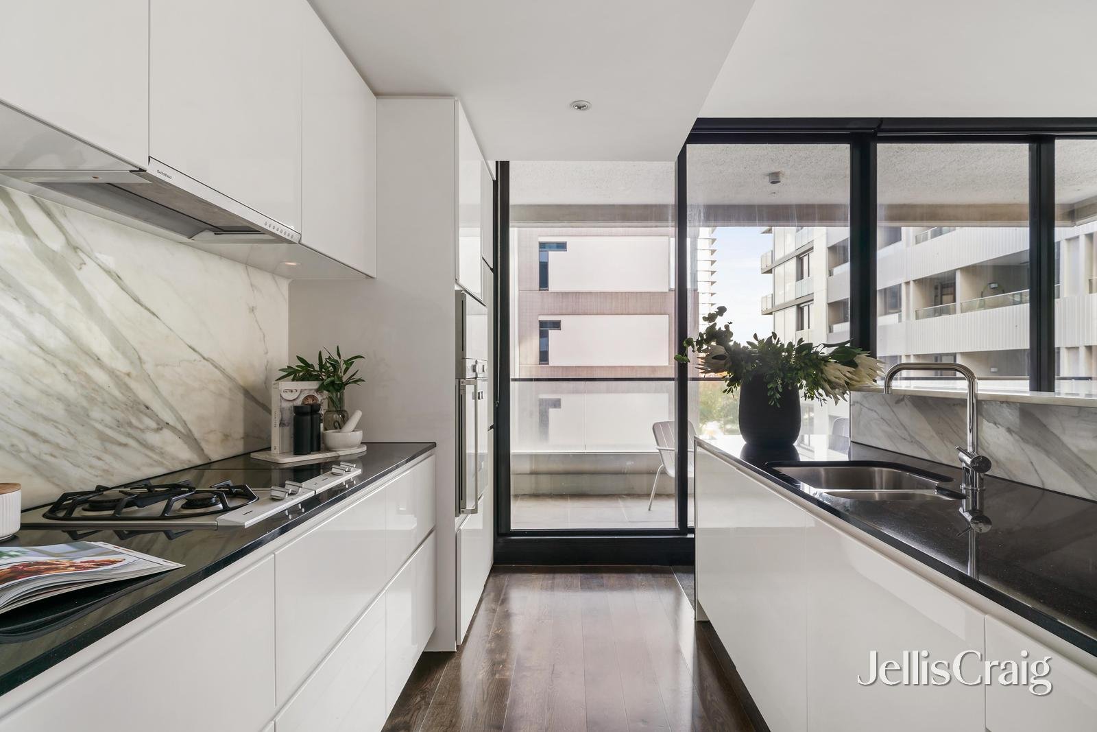 404/505 St Kilda Road, Melbourne image 3