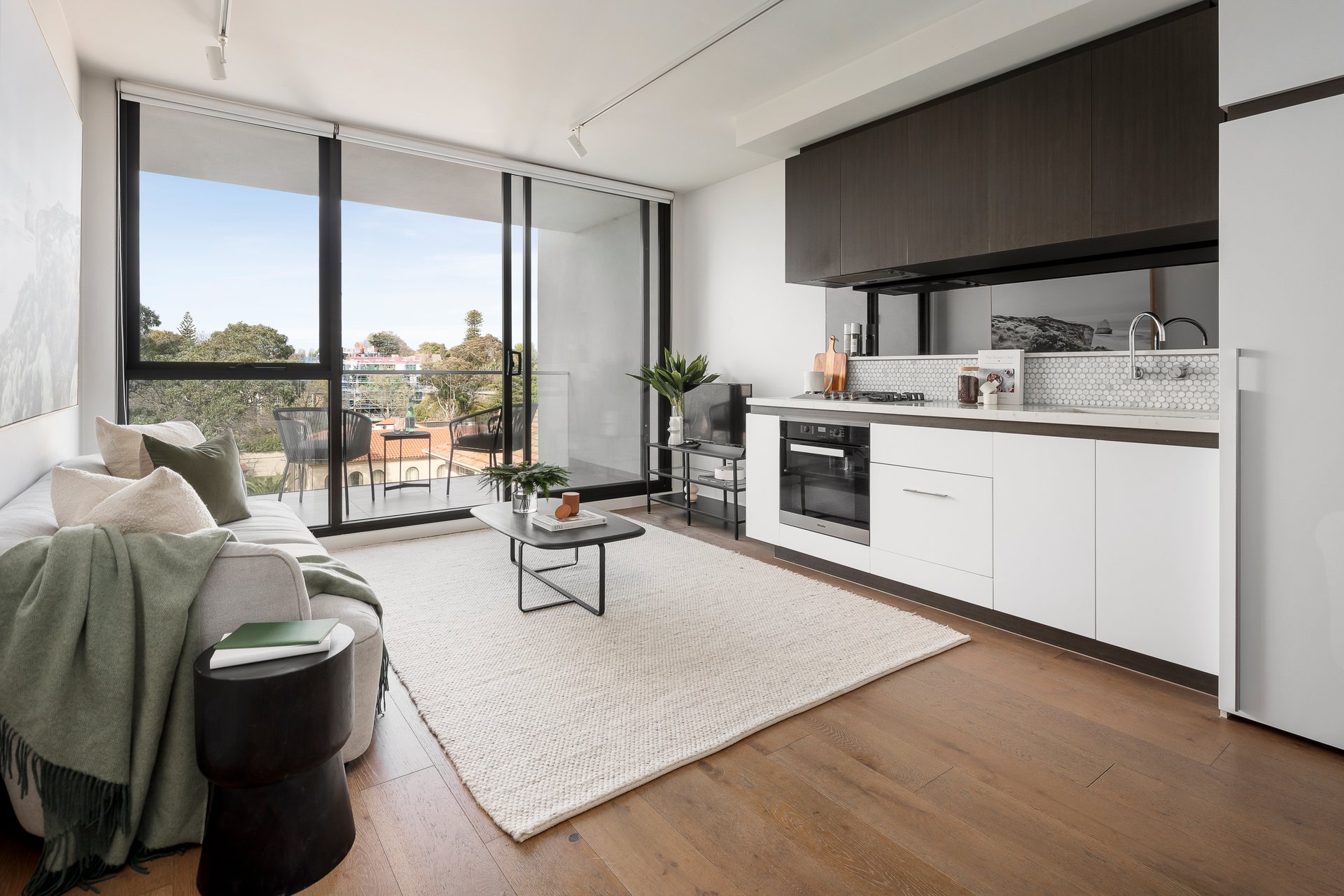 Property Gallery Thumbnail 2