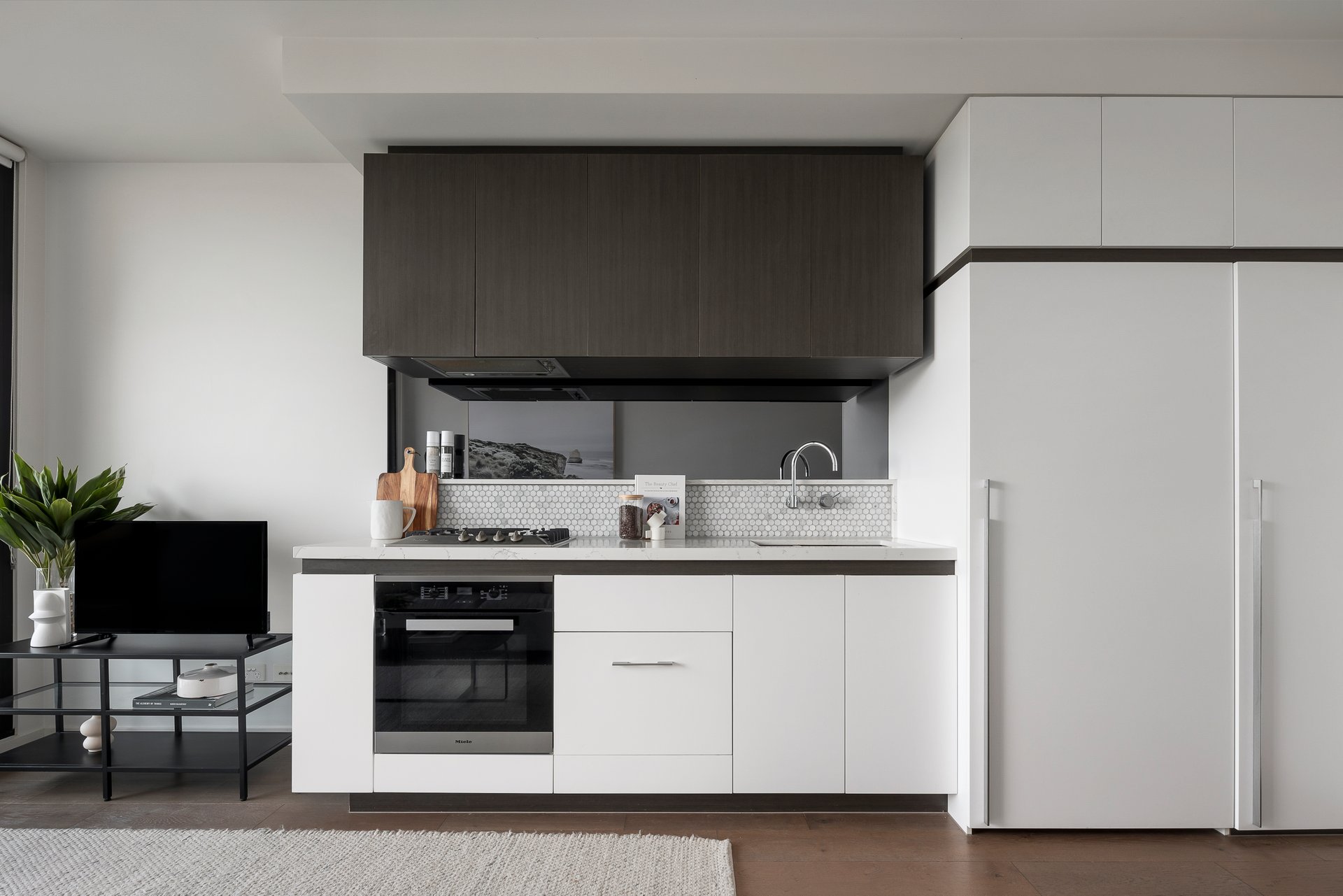 Property Gallery Thumbnail 9