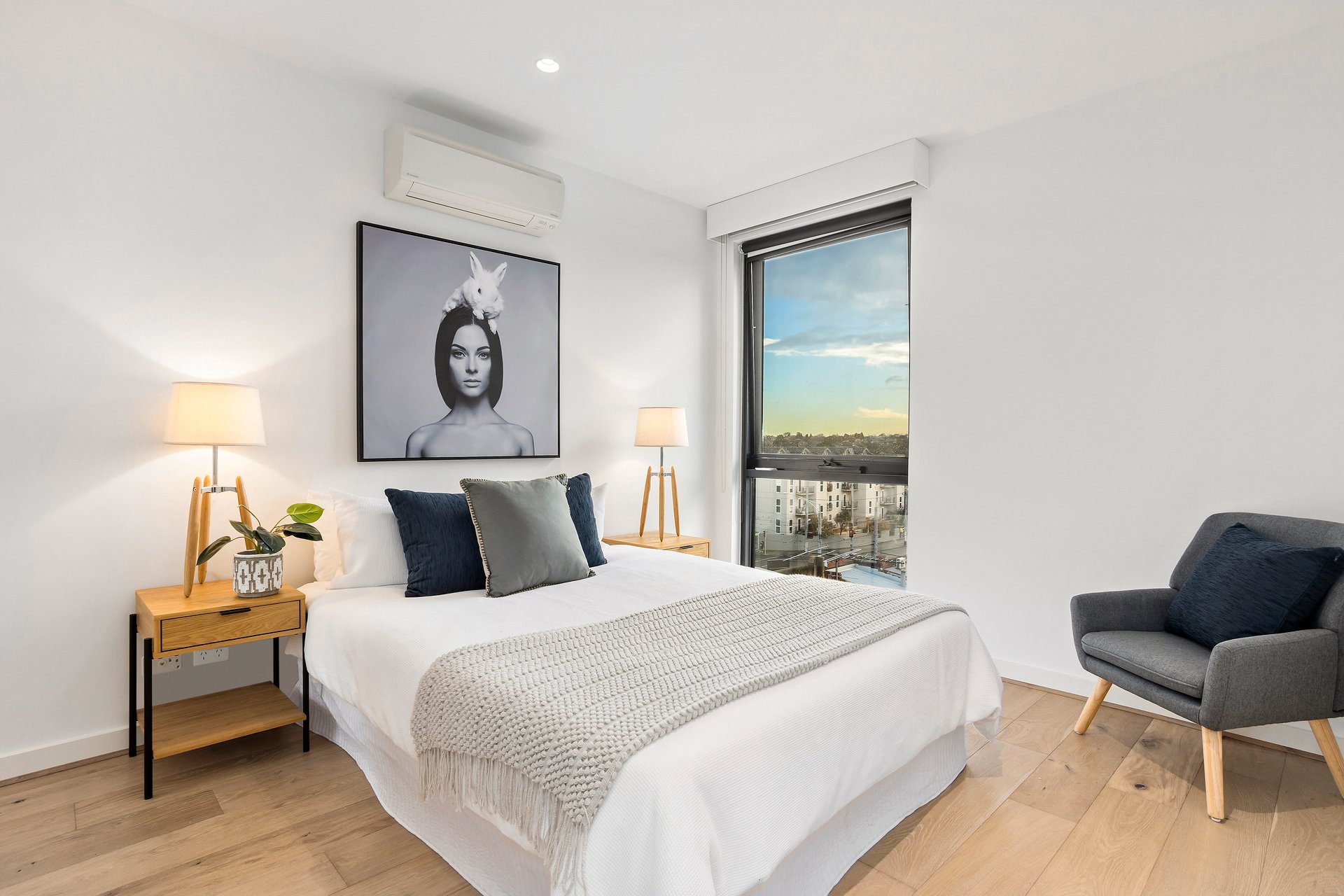 Property Gallery Thumbnail 4