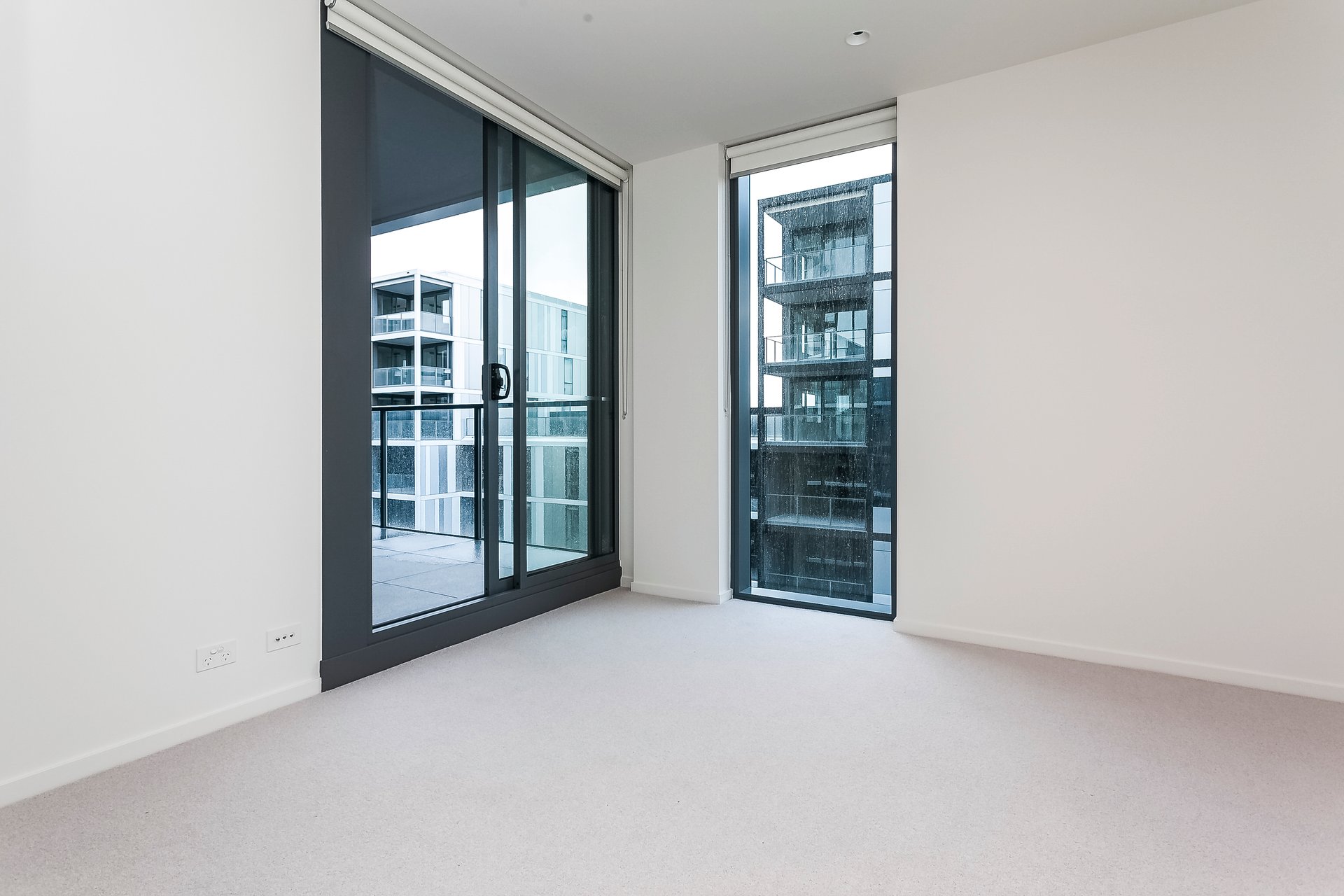 Property Gallery Thumbnail 4