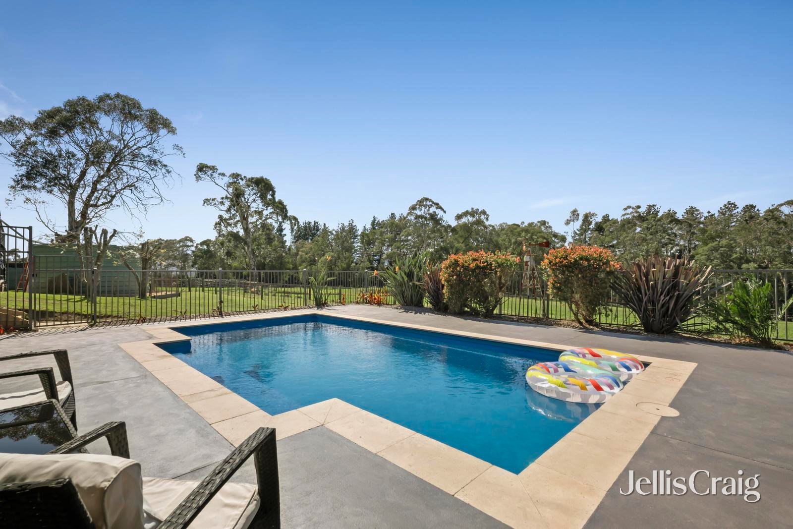 405 Douthie Road, Seville&nbsp;East image 3