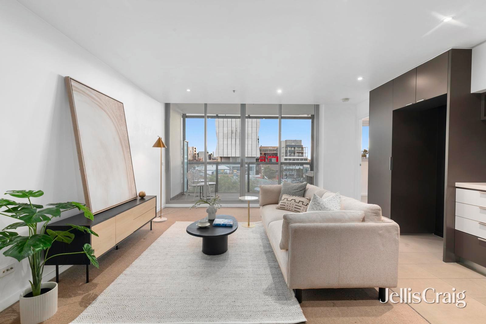 40/523 Burwood Road, Hawthorn image 2